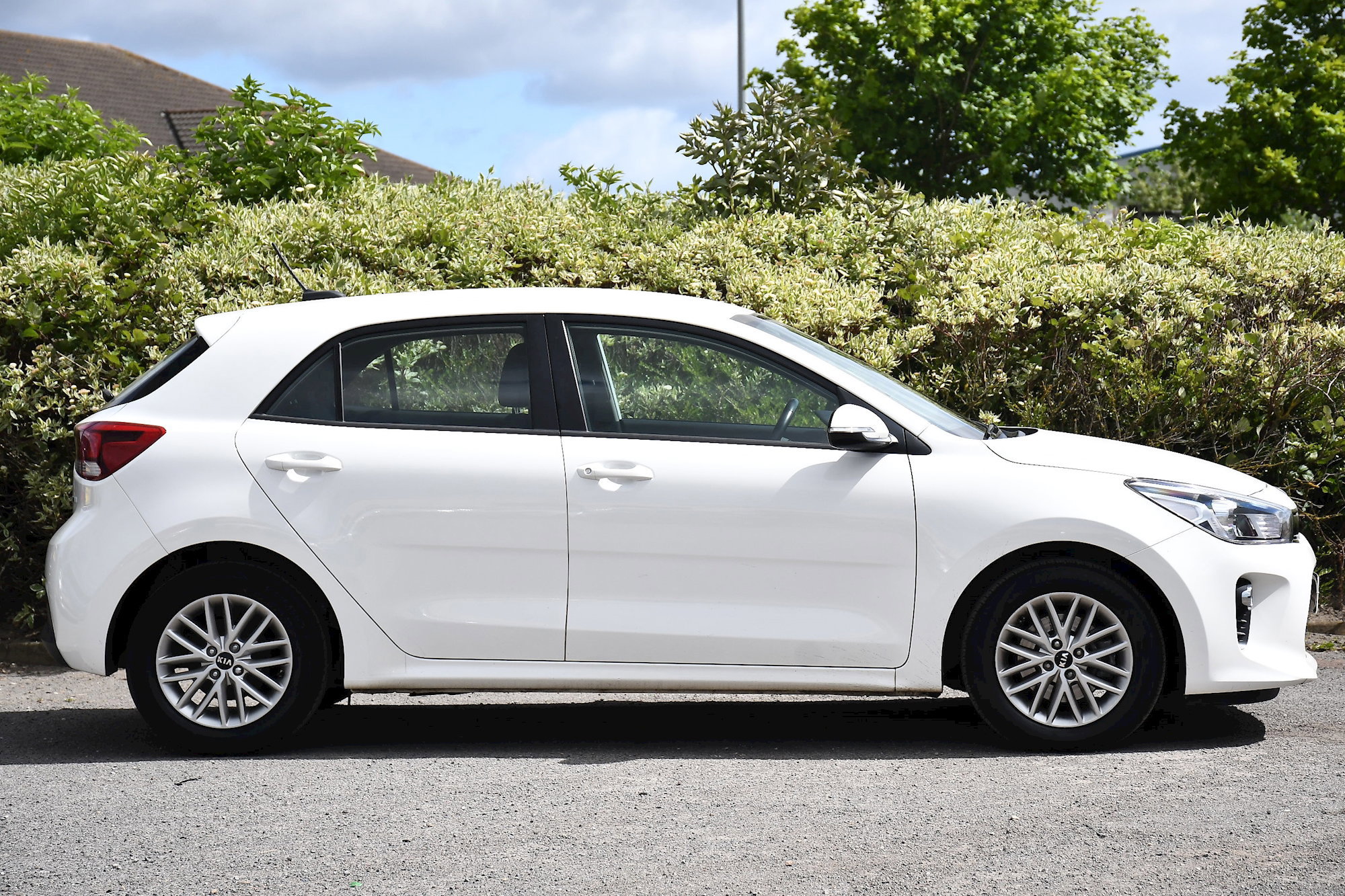 Kia Rio 1.0 T-GDi 2 Hatchback 5dr Petrol Euro 6 (s/s) (99 bhp) 5dr Manual 2026