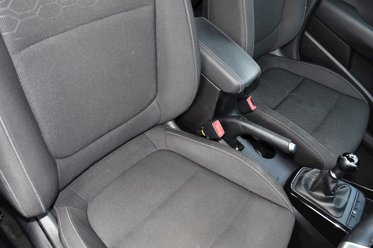 Kia Rio 2 5dr Manual 2026