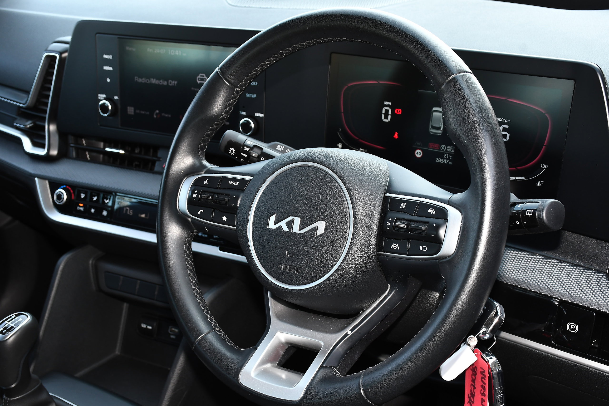 2023 KIA Sportage thumbnail 12