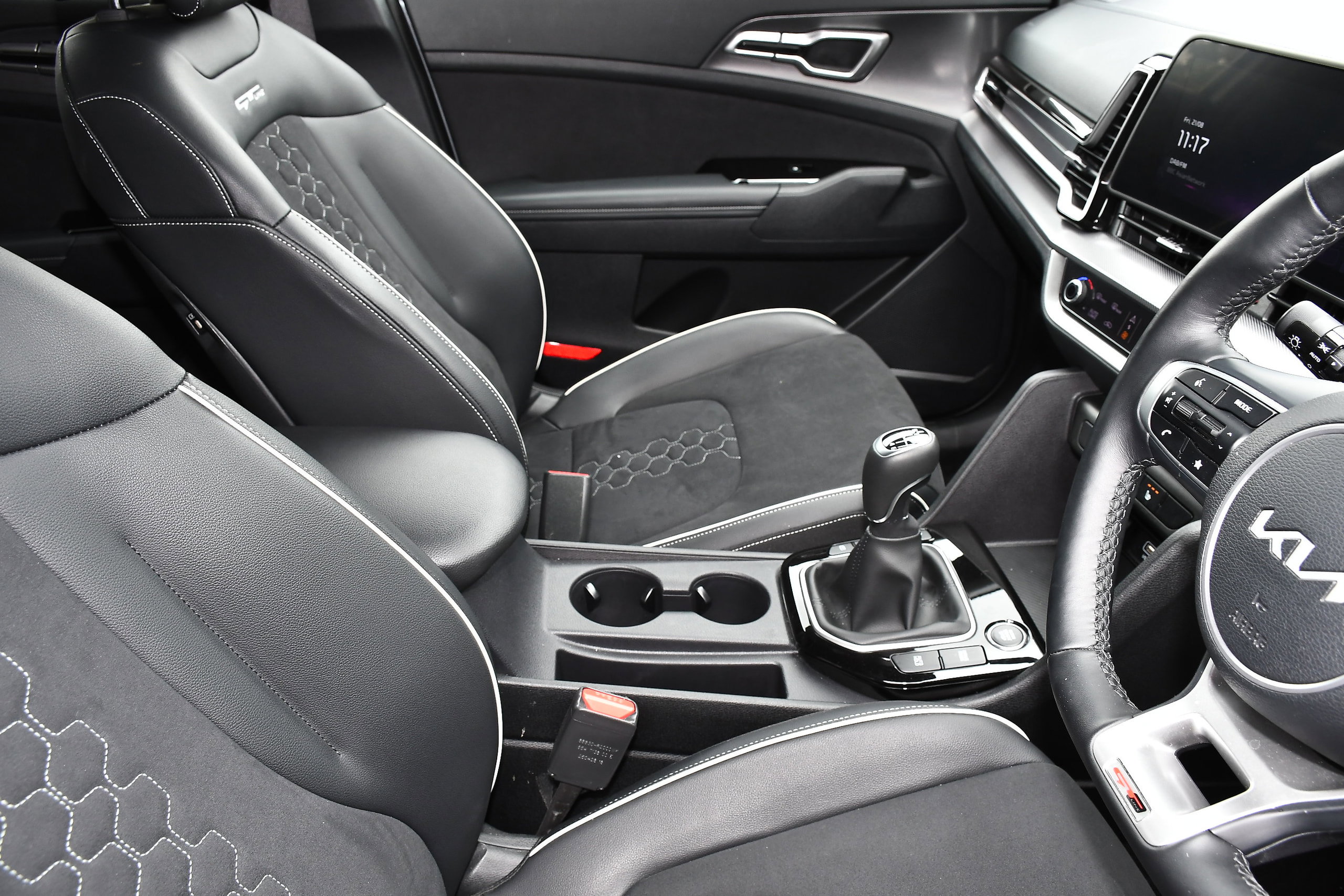 Kia Sportage 1.6 T-GDi MHEV GT-Line SUV 5dr Petrol Hybrid Manual Euro 6 (s/s) (157 bhp) 5dr Manual 2026