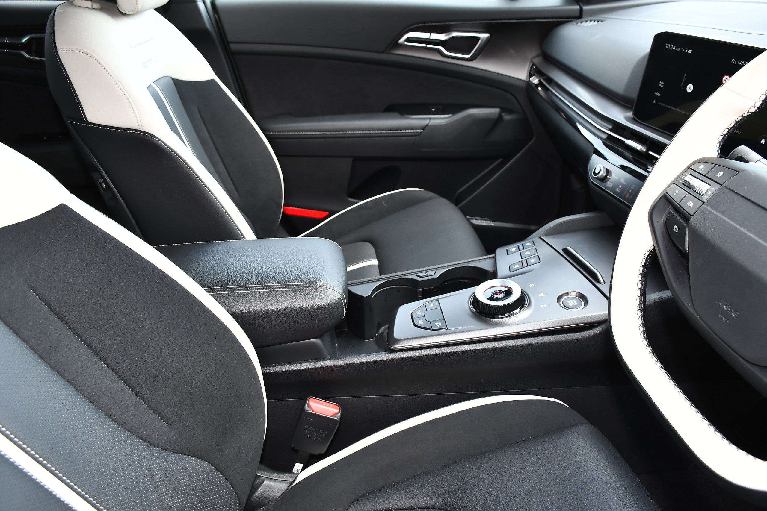 Kia Sportage 1.6 h T-GDi GT-Line S SUV 5dr Petrol Hybrid Auto Euro 6 (s/s) (235 bhp) 5dr Automatic 2026