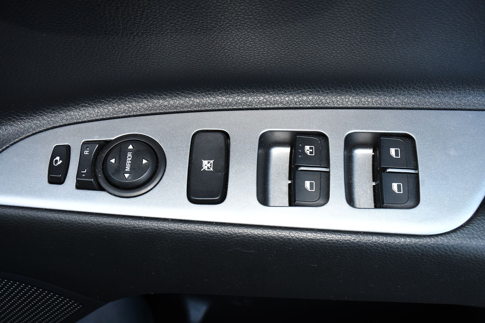 Kia Stonic 1.0 T-GDi GT-Line SUV 5dr Petrol DCT Euro 6 (s/s) (99 bhp) 5dr Automatic 2026