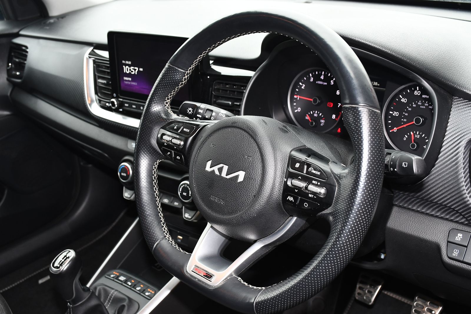 Kia Stonic 1.0 T-GDi MHEV GT-Line S SUV 5dr Petrol Hybrid Manual Euro 6 (s/s) (118 bhp) 5dr Manual 2026