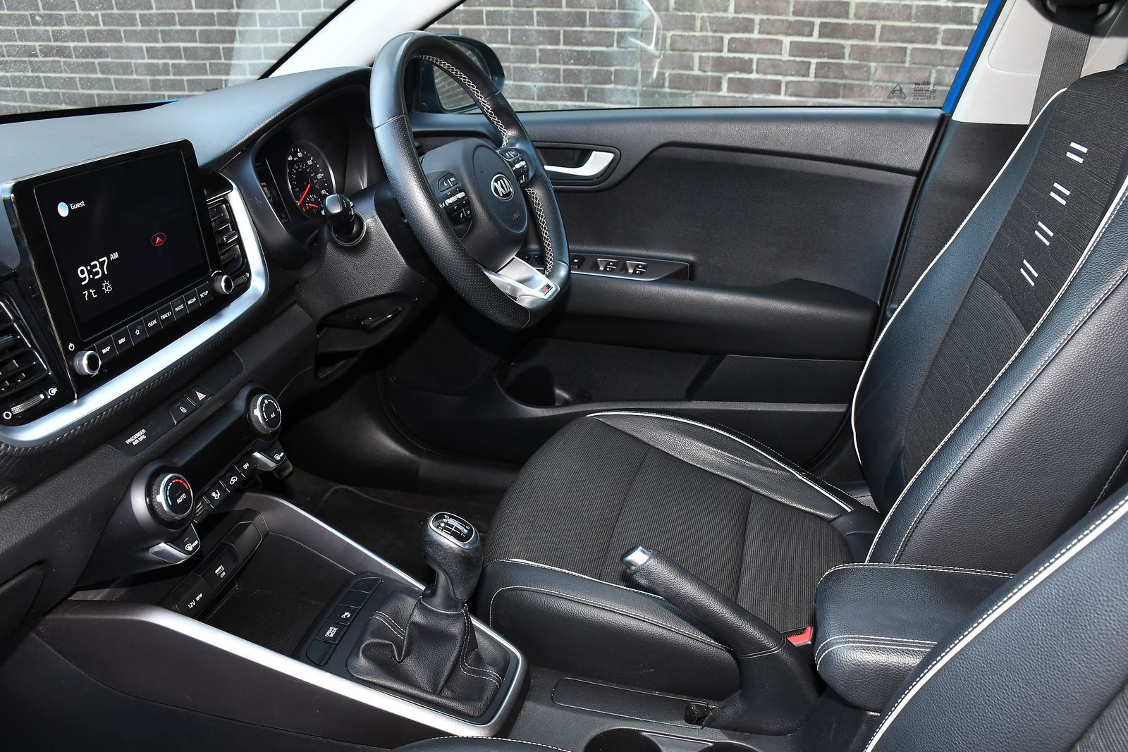 Kia Stonic 1.0 T-GDi MHEV GT-Line SUV 5dr Petrol Hybrid Manual Euro 6 (s/s) (118 bhp) 5dr Manual 2026
