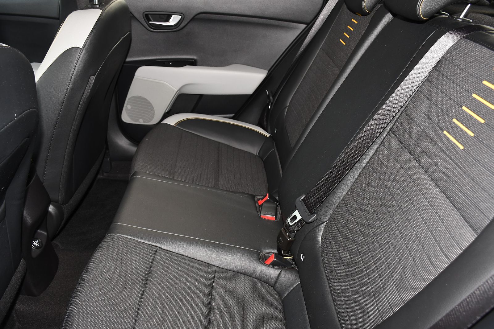 Kia Stonic 1.0 T-GDi Quantum SUV 5dr Petrol Manual Euro 6 (s/s) (99 bhp) 5dr Manual 2026