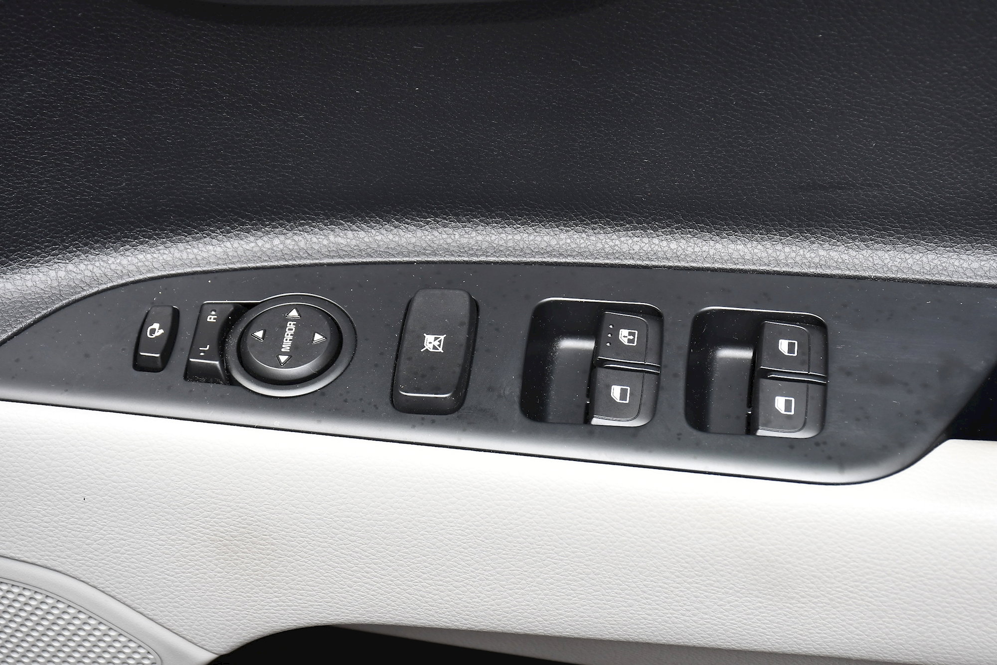 Kia Stonic 4 ISG 5dr Manual 2026