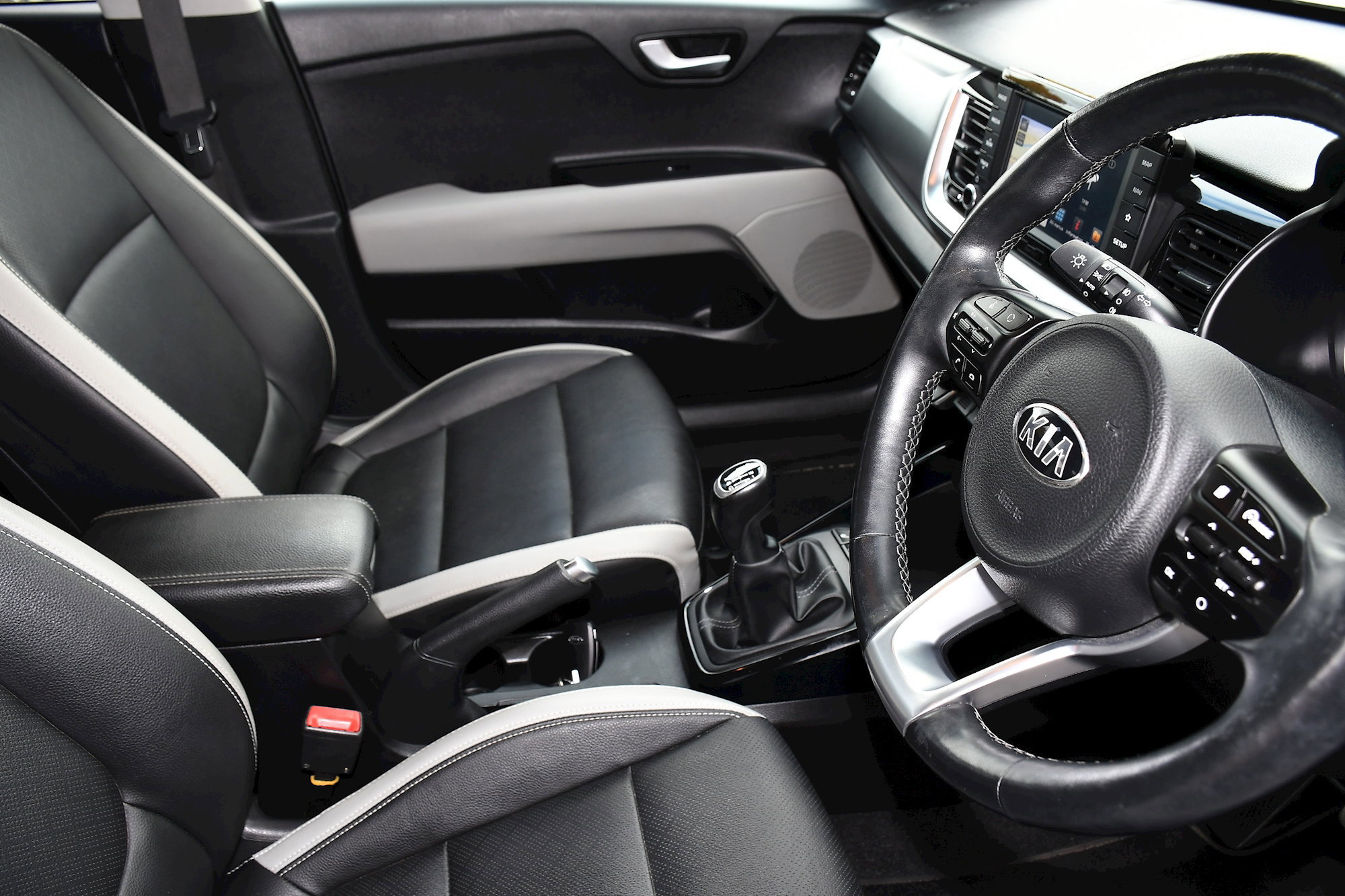 Kia Stonic 4 ISG 5dr Manual 2026