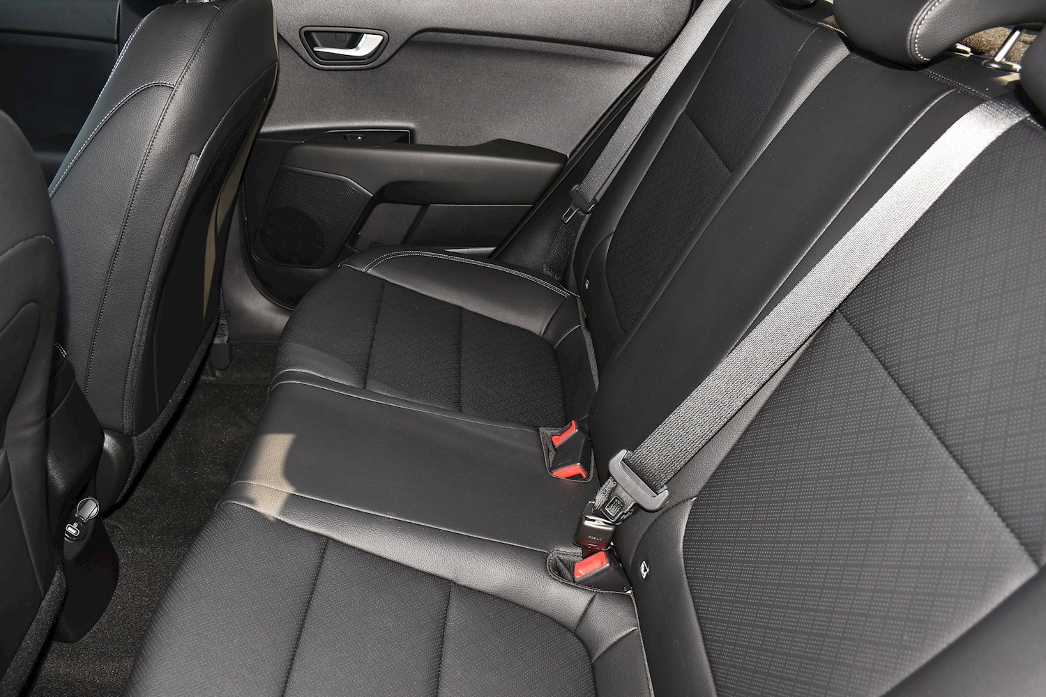 Kia Stonic MAXX 5dr Automatic 2026