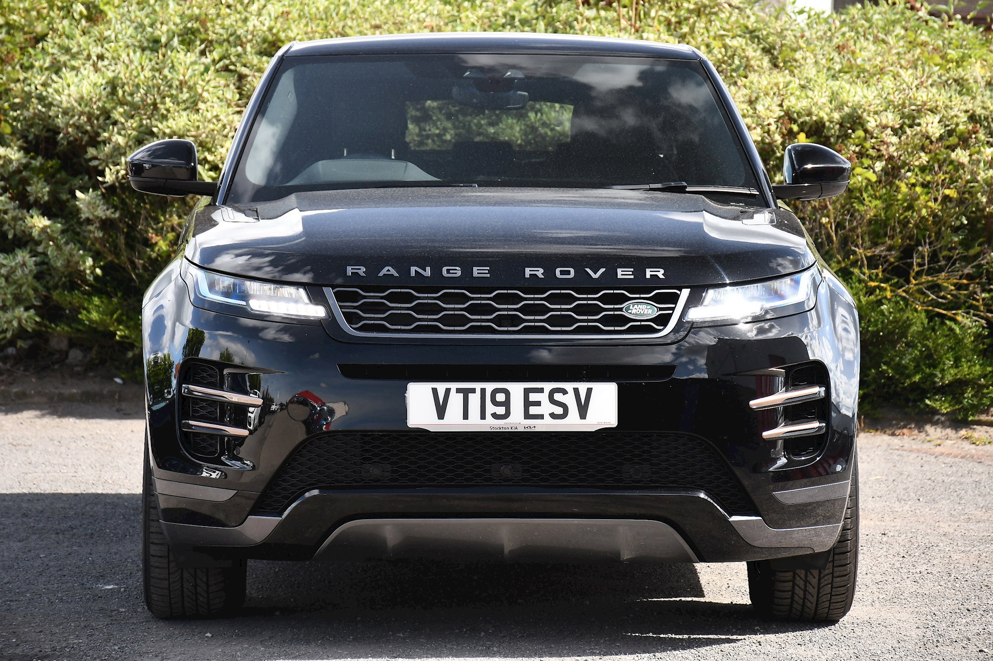 Land Rover Range Rover Evoque 2.0 D180 R-Dynamic S SUV 5dr Diesel Auto 4WD Euro 6 (s/s) (180 ps) 5dr Automatic 2026