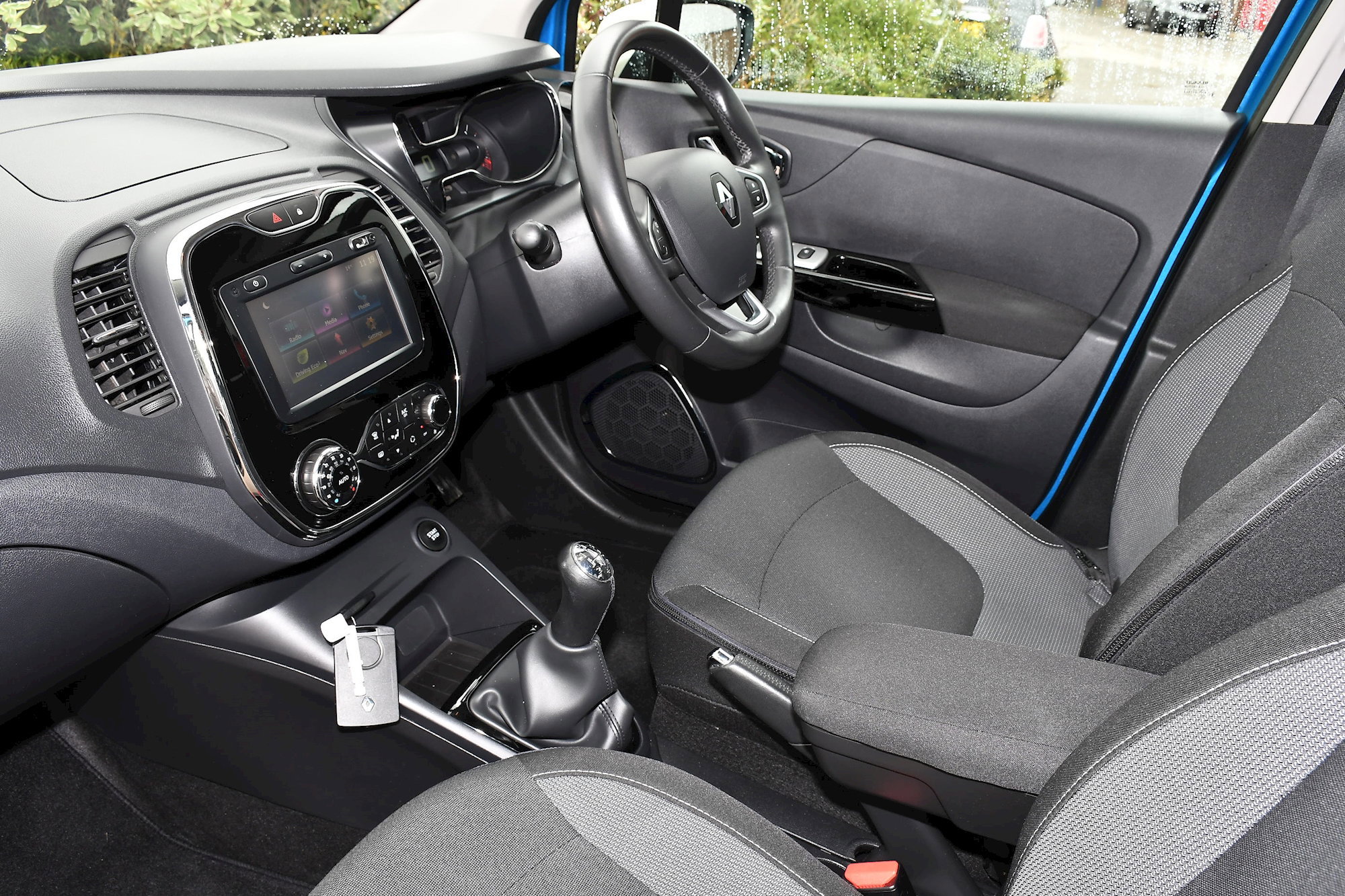 Renault Captur DYNAMIQUE NAV TCE 5dr Manual 2026