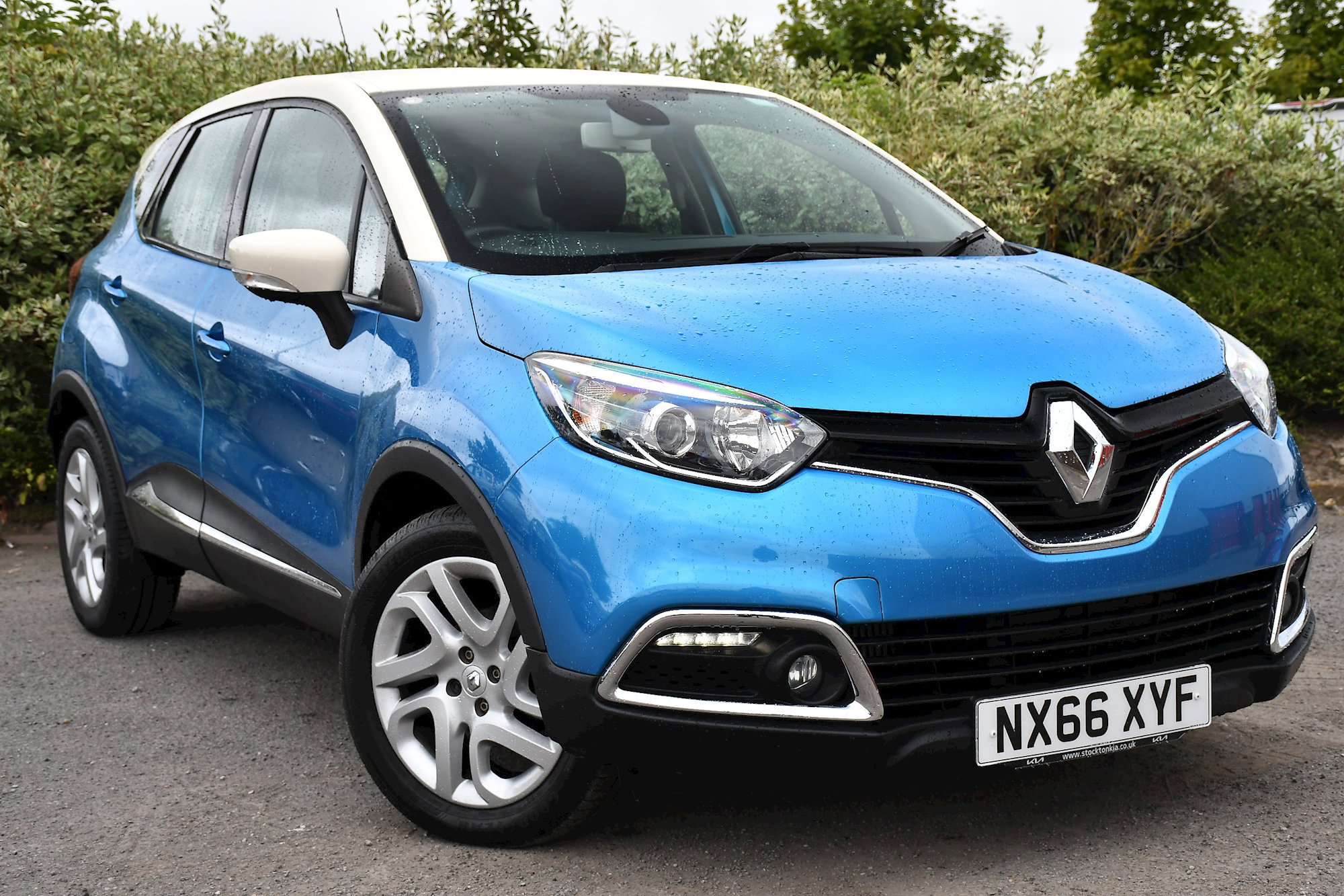 Renault Captur DYNAMIQUE NAV TCE 5dr Manual 2026