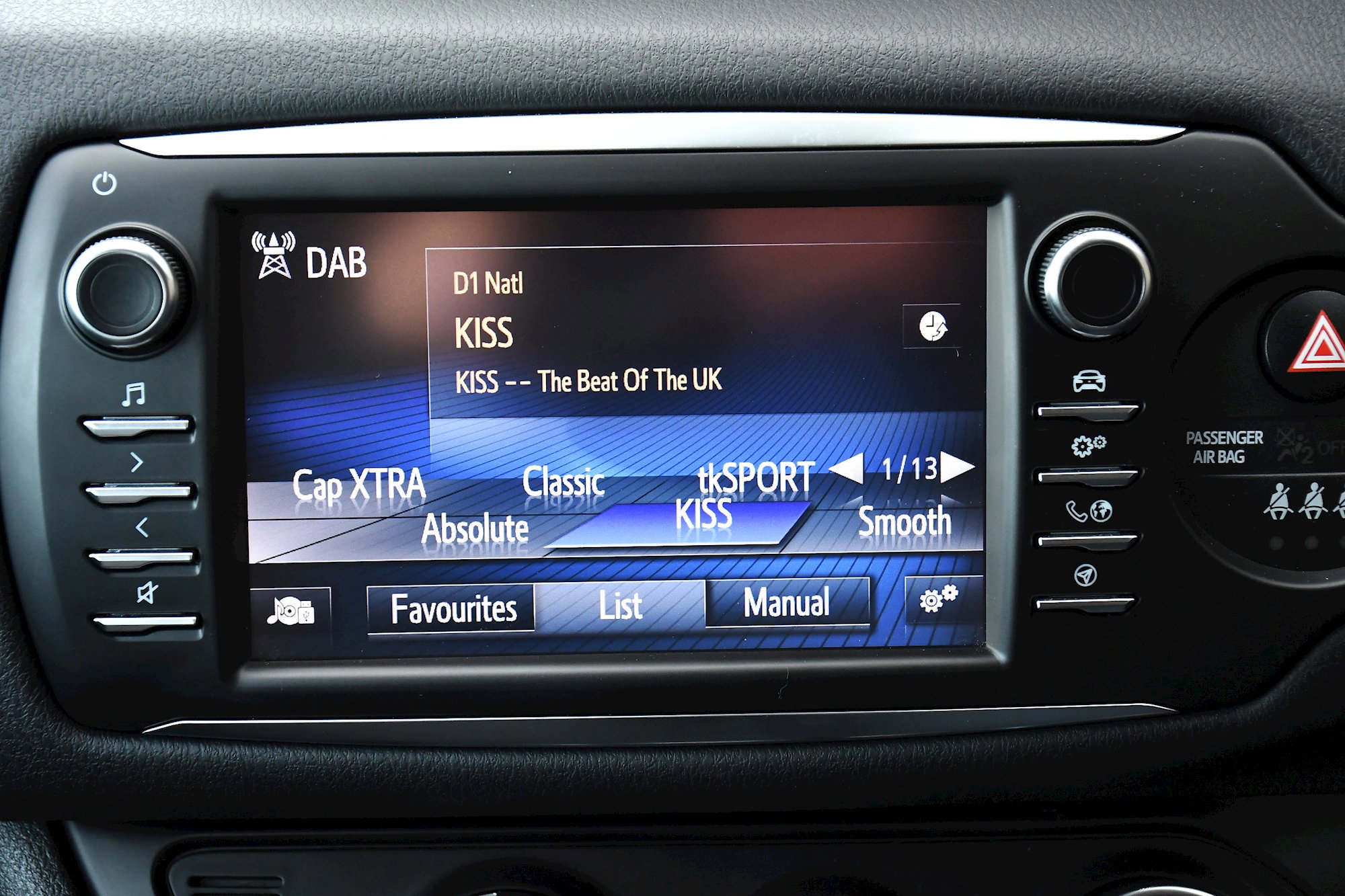 Toyota Yaris 1.5 VVT-i Design Hatchback 5dr Petrol CVT Euro 6 (111 ps) 5dr Automatic 2026