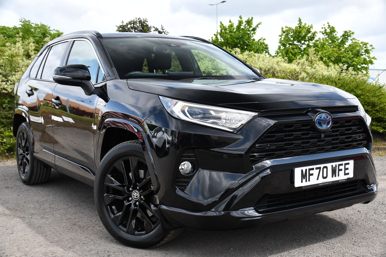Toyota RAV4 2.5 VVT-h Black Edition SUV 5dr Petrol Hybrid CVT 4WD Euro 6 (s/s) (222 ps) 5dr Automatic 2026
