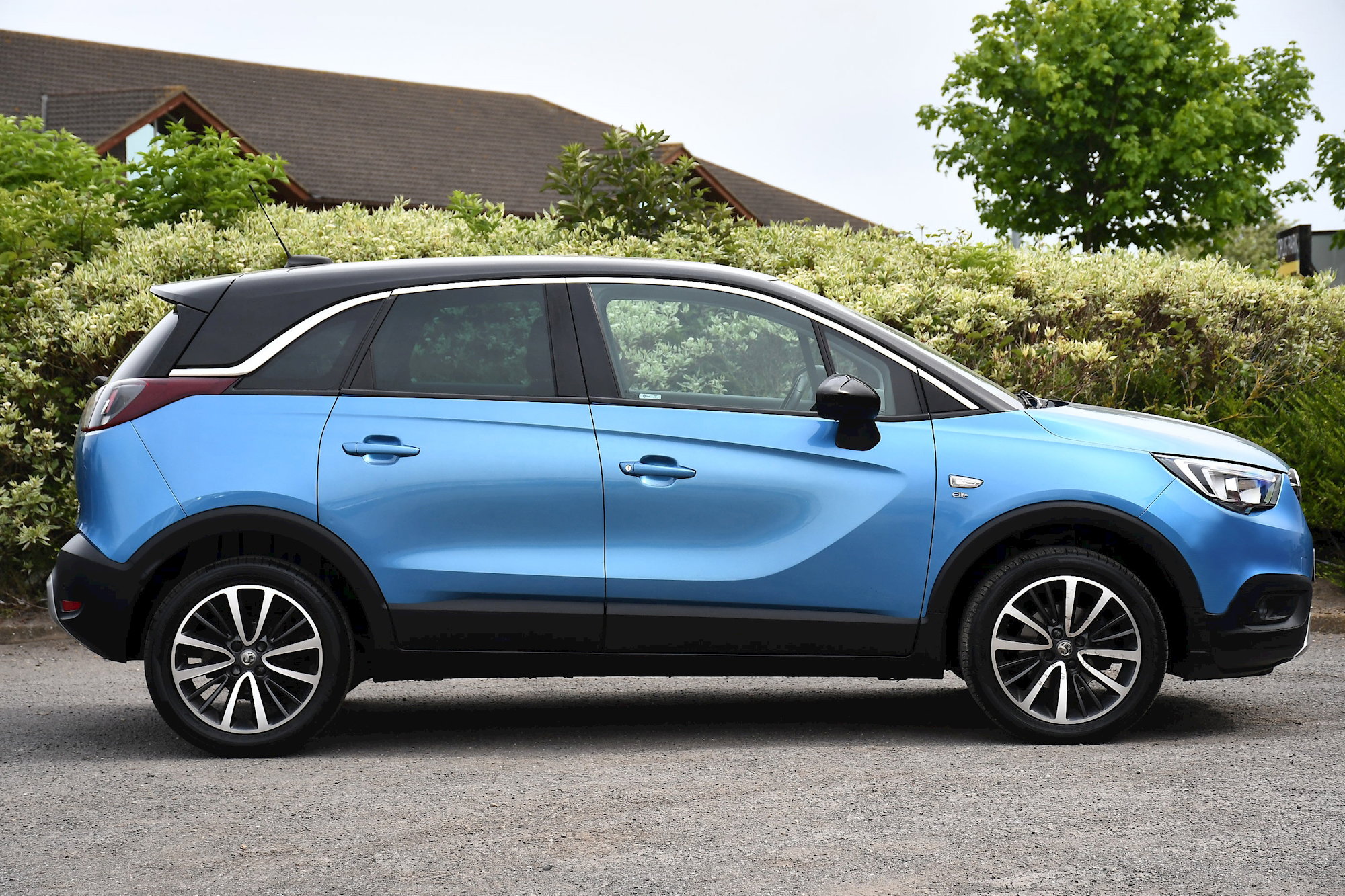 Vauxhall Crossland X 1.2 Turbo ecoTEC GPF Elite SUV 5dr Petrol Manual Euro 6 (s/s) (110 ps) 5dr Manual 2026