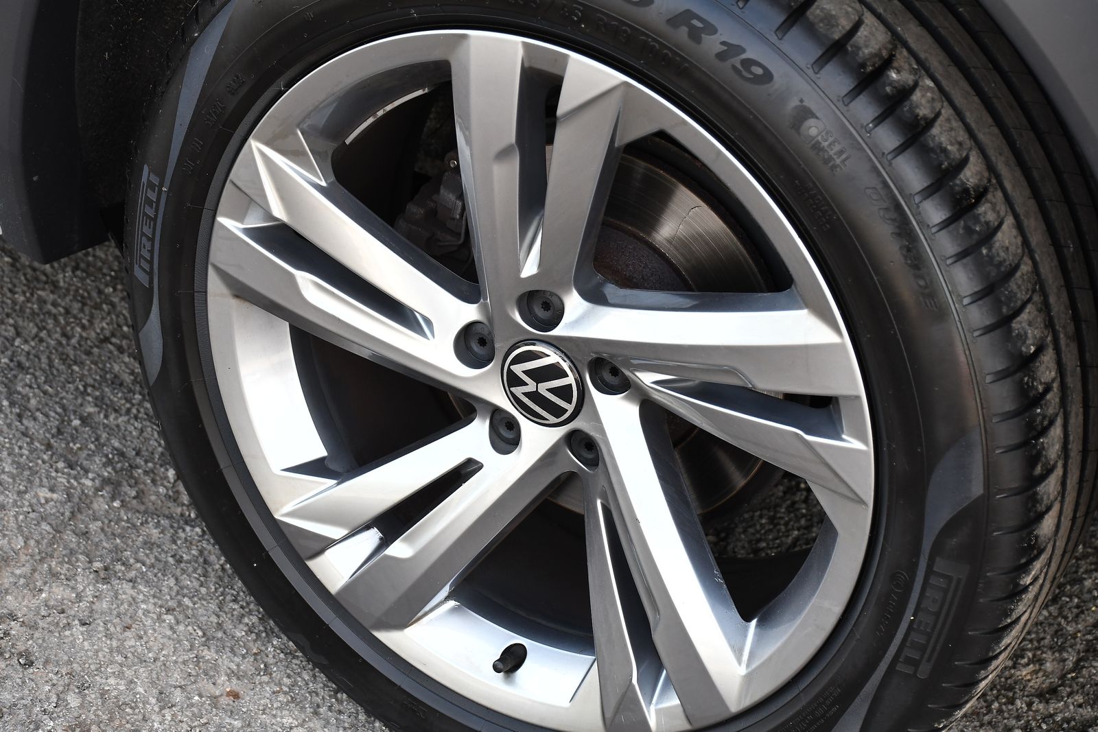 Volkswagen Tiguan 1.5 TSI R-Line Edition SUV 5dr Petrol DSG Euro 6 (s/s) (150 ps) 5dr Automatic 2026
