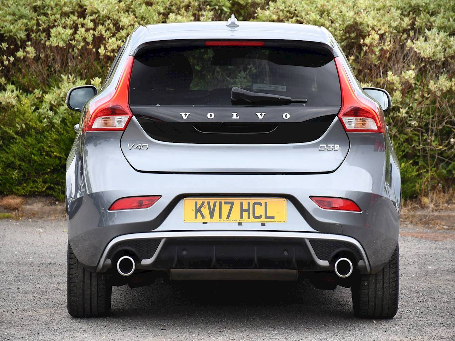 Volvo V40 D3 R-DESIGN NAV PLUS 5dr Automatic 2026