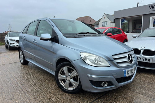 Mercedes-Benz B Class