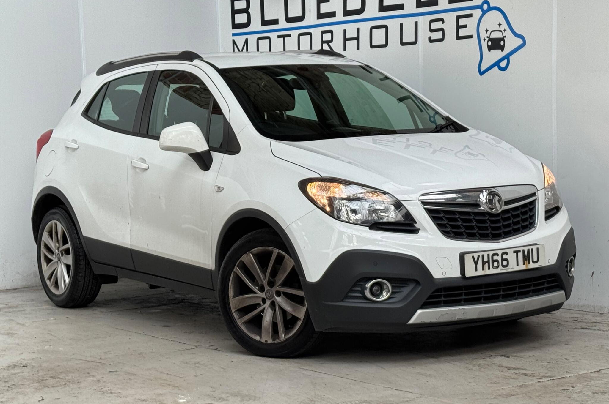 2016 VAUXHALL MOKKA 1.6I EXCLUSIV 2WD EURO 6 S S 5DR 1,500 30.16 MONTH 2016... photo