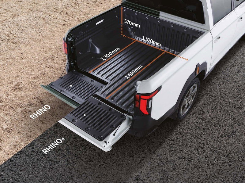 Musso Rhino load bed with tie-down hooks