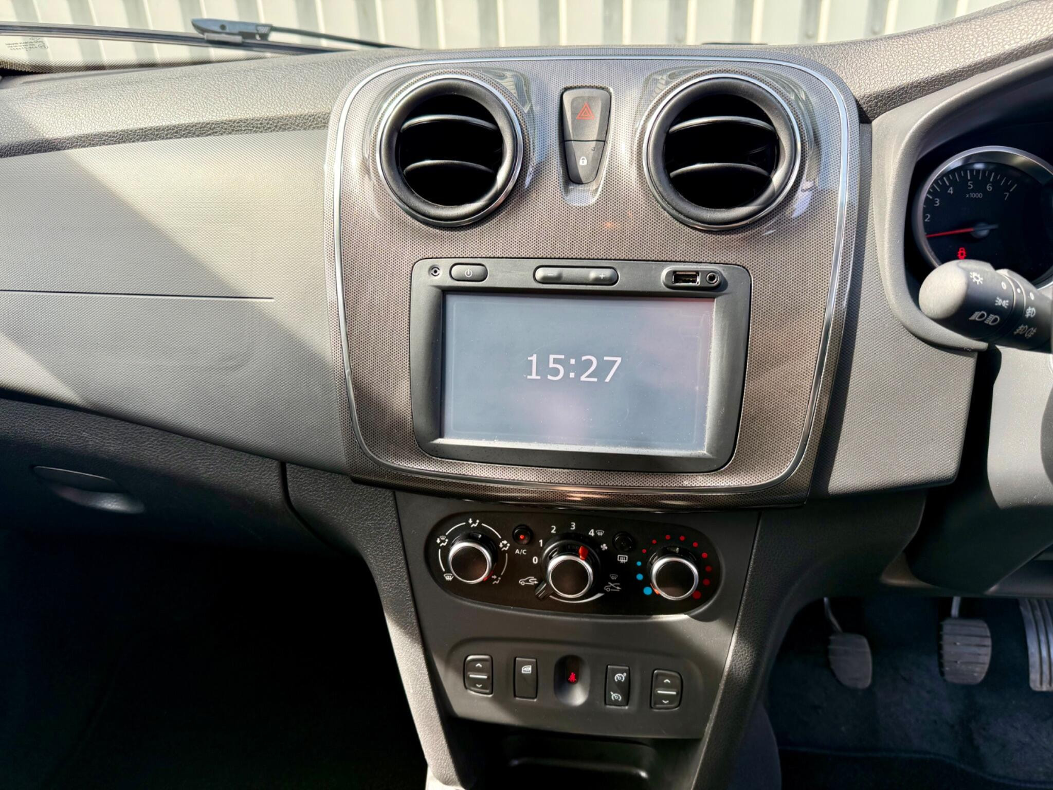 Dacia Sandero Stepway 0.9 TCe Comfort Euro 6 (s/s) 5dr 5dr Manual 2018