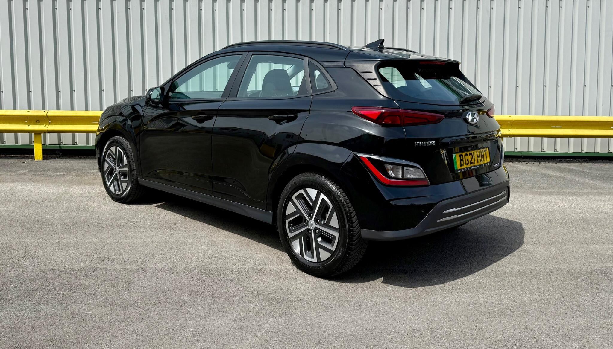Hyundai Kona 39kWh SE Connect Auto 5dr (10.5kW Charger) 5dr Automatic 2021