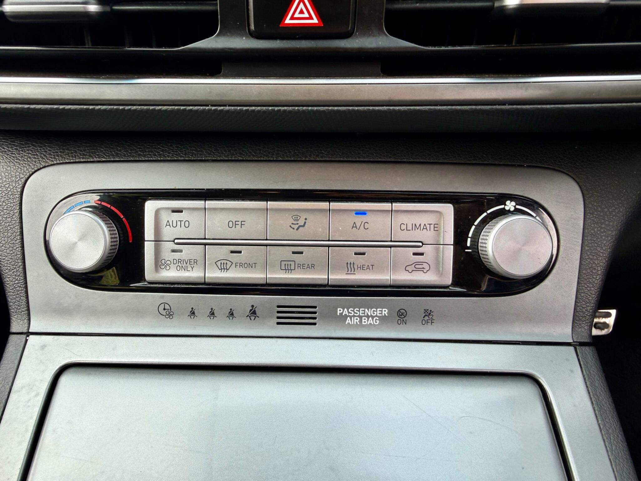 Hyundai Kona 39kWh SE Connect Auto 5dr (10.5kW Charger) 5dr Automatic 2021