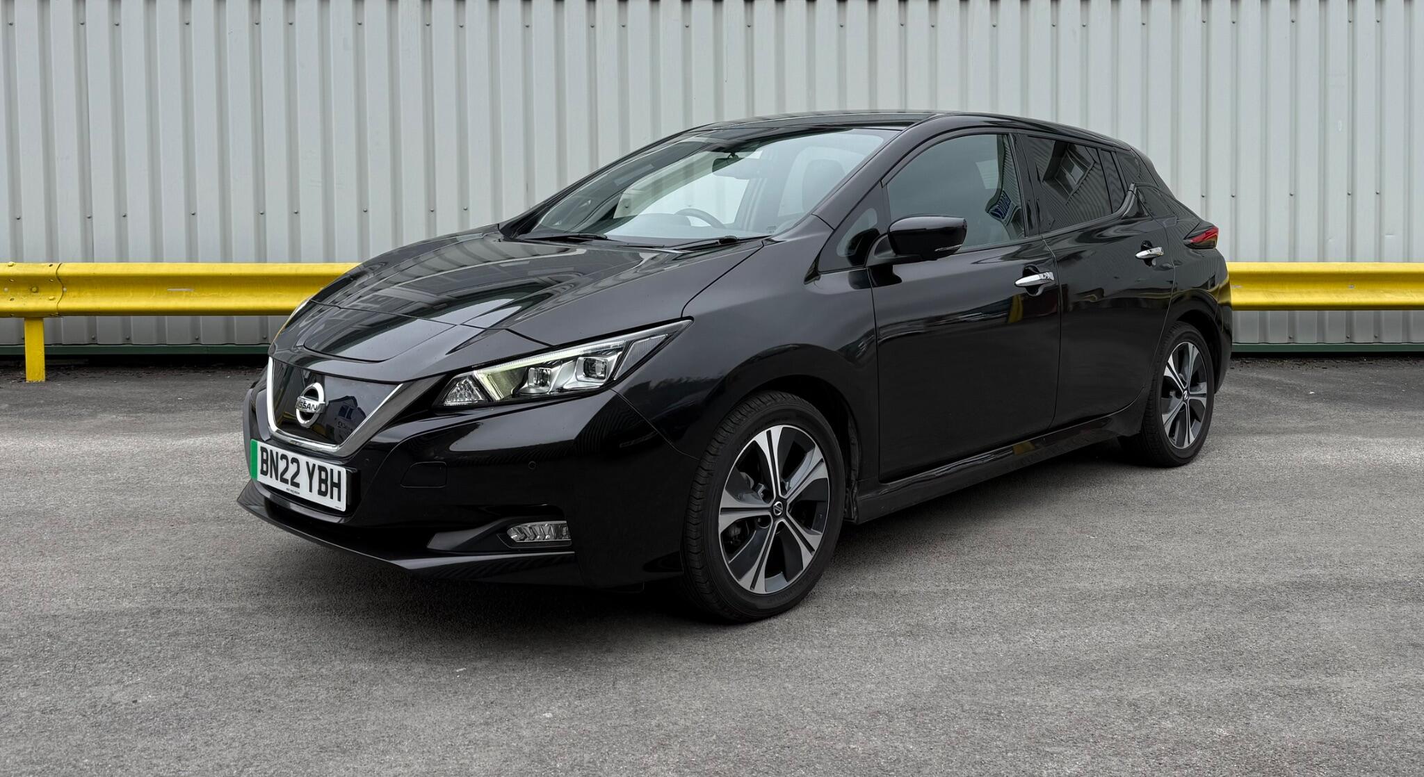 Nissan Leaf 40kWh Tekna Hatchback 5dr Electric Auto (150 ps) 5dr Automatic 2022