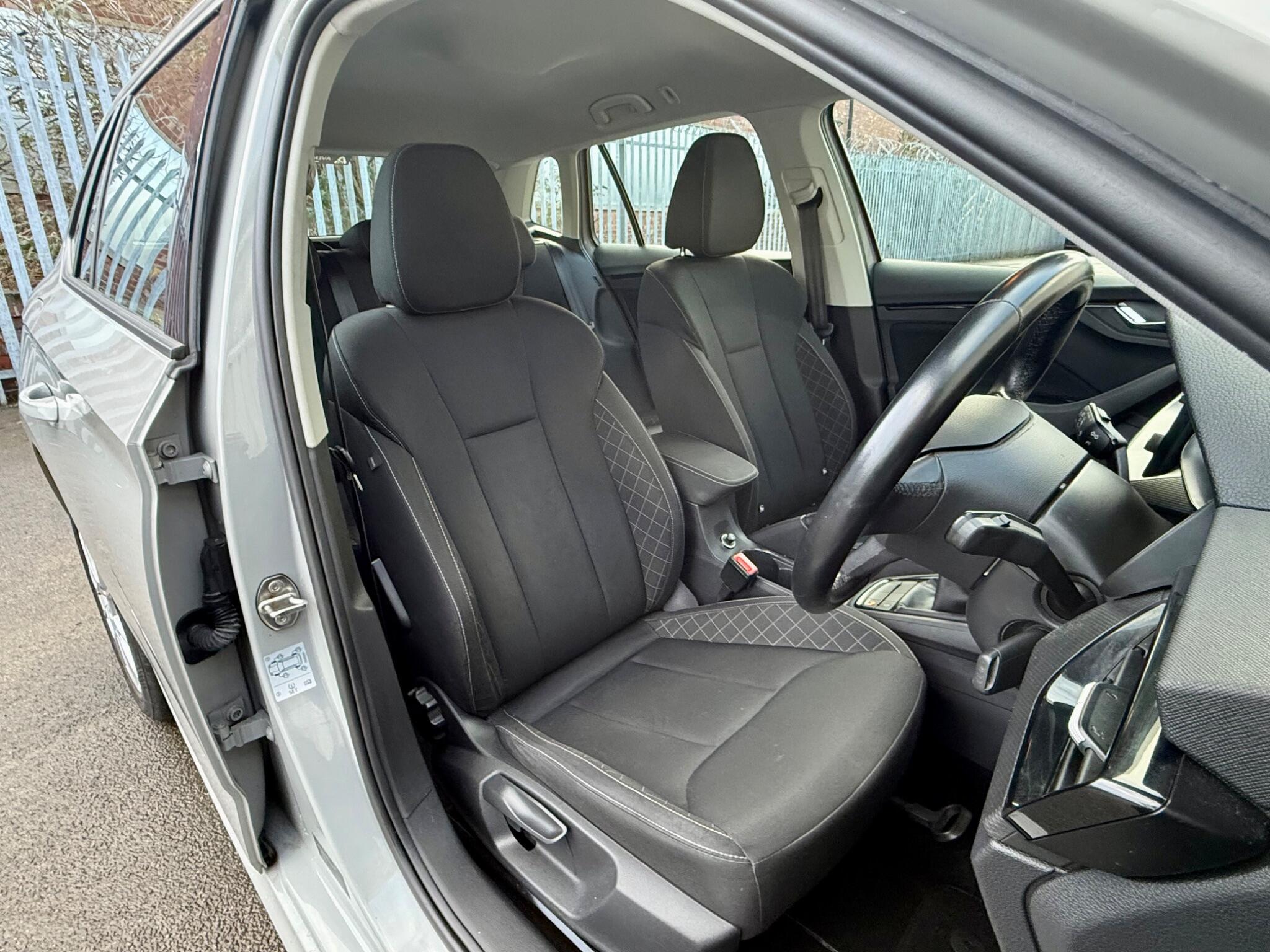 Skoda Kamiq 1.5 TSI ACT SE Euro 6 (s/s) 5dr 5dr Manual 2020