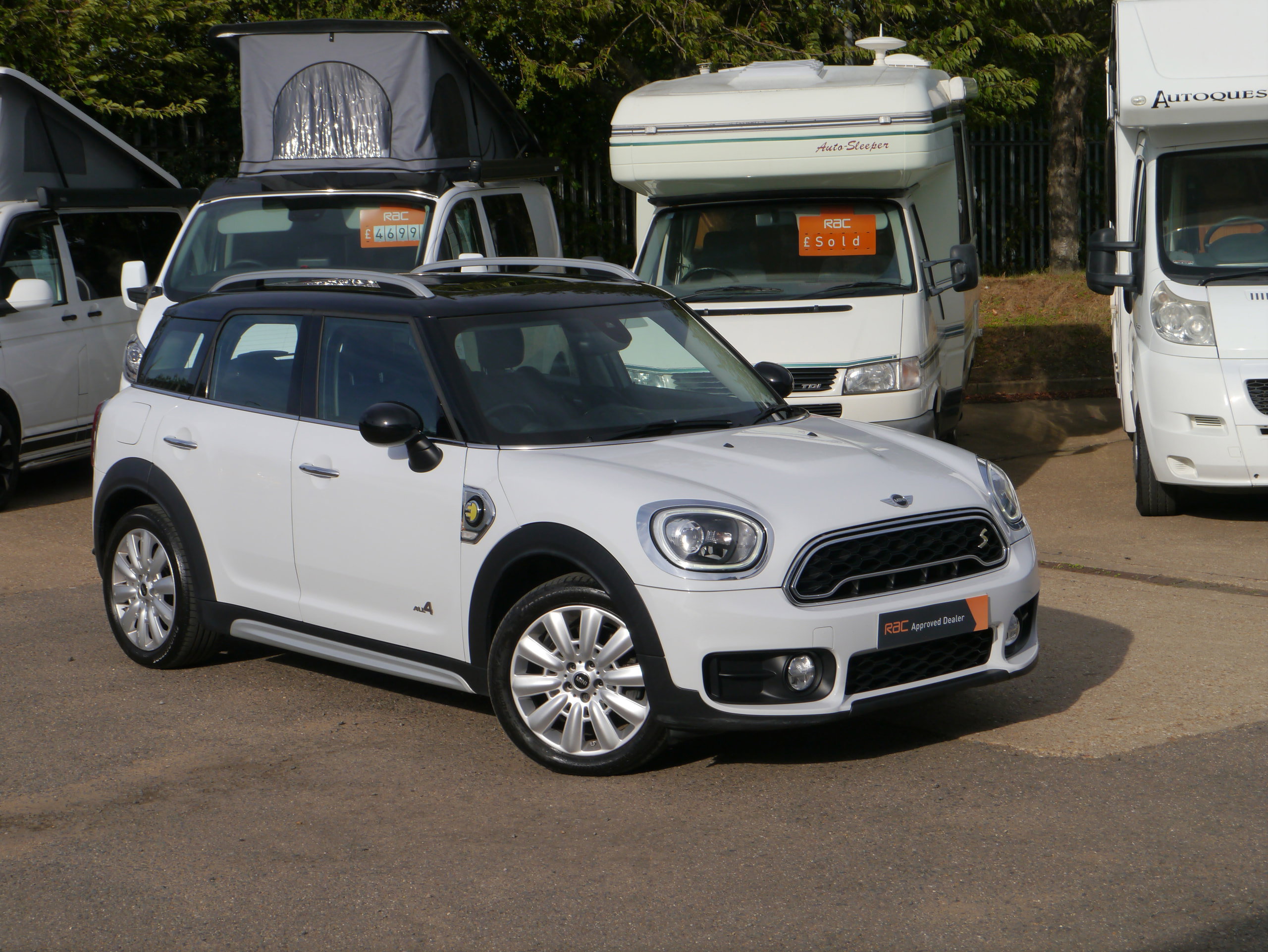 MINI Countryman 1.5 7.6kWh Cooper SE SUV 5dr Petrol Plug-in Hybrid Auto ALL4 Euro 6 (s/s) (224 ps) 5dr Automatic 2026