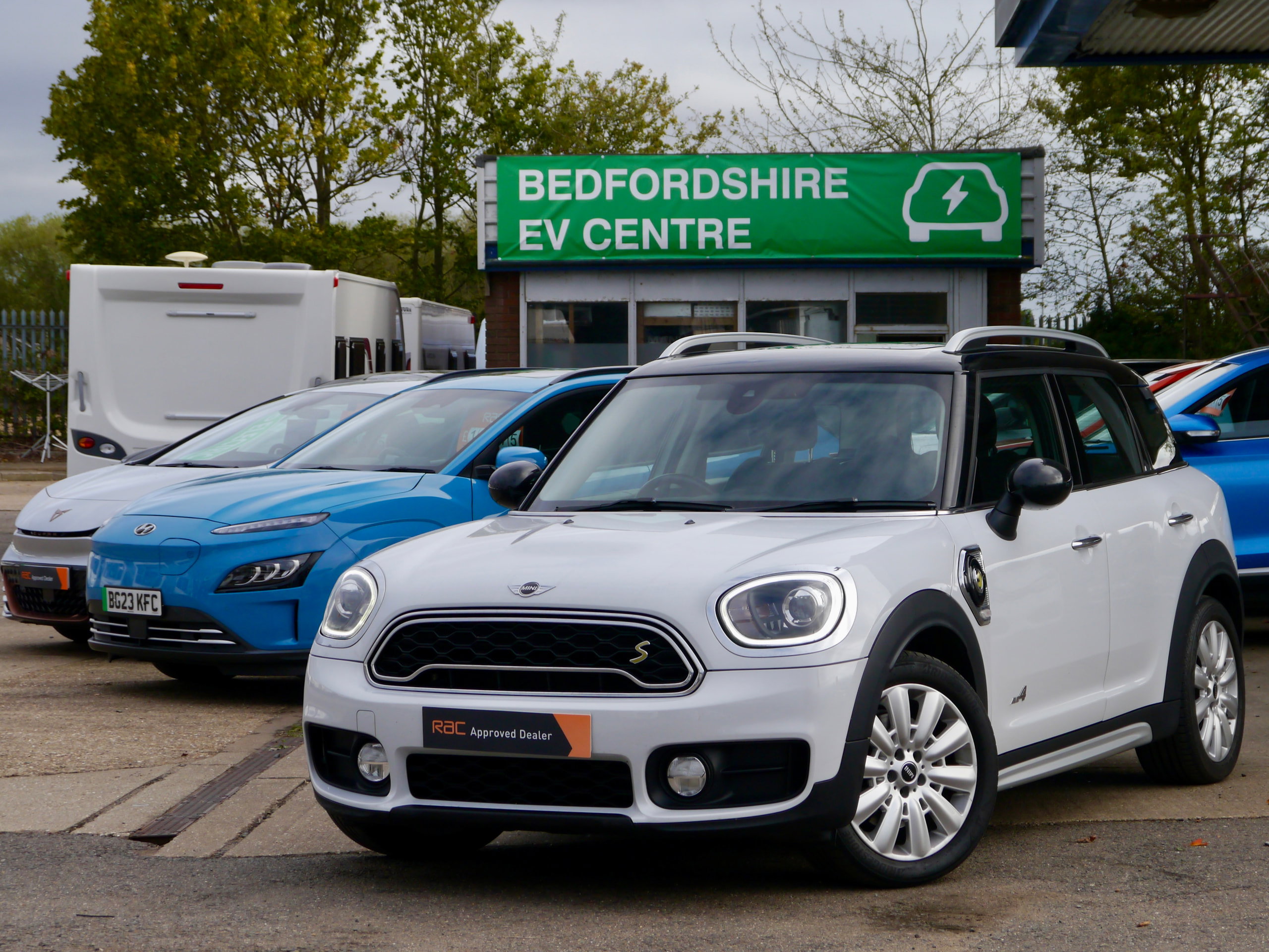MINI Countryman 1.5 7.6kWh Cooper SE SUV 5dr Petrol Plug-in Hybrid Auto ALL4 Euro 6 (s/s) (224 ps) 5dr Automatic 2026