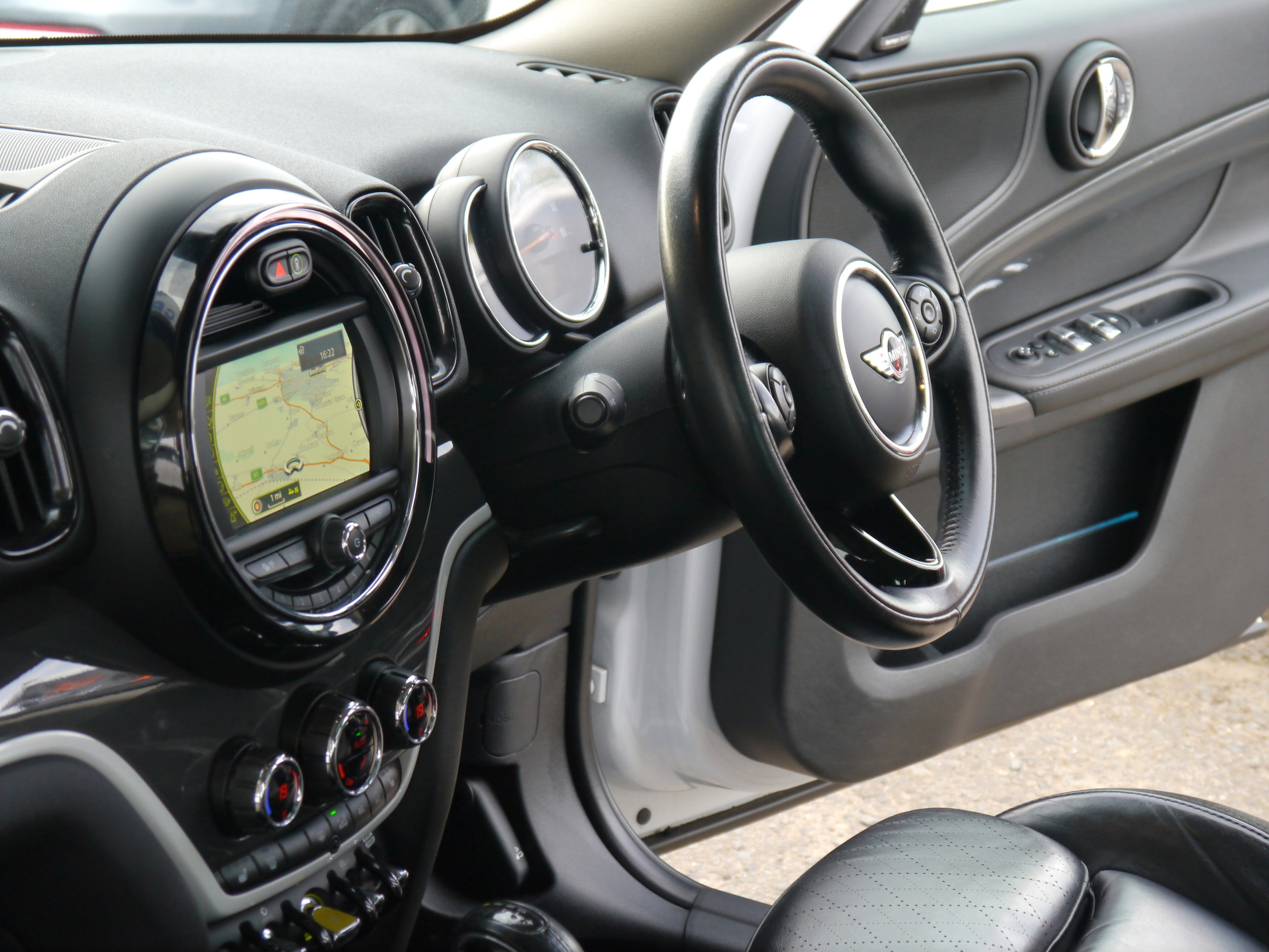 MINI Countryman 1.5 7.6kWh Cooper SE SUV 5dr Petrol Plug-in Hybrid Auto ALL4 Euro 6 (s/s) (224 ps) 5dr Automatic 2026