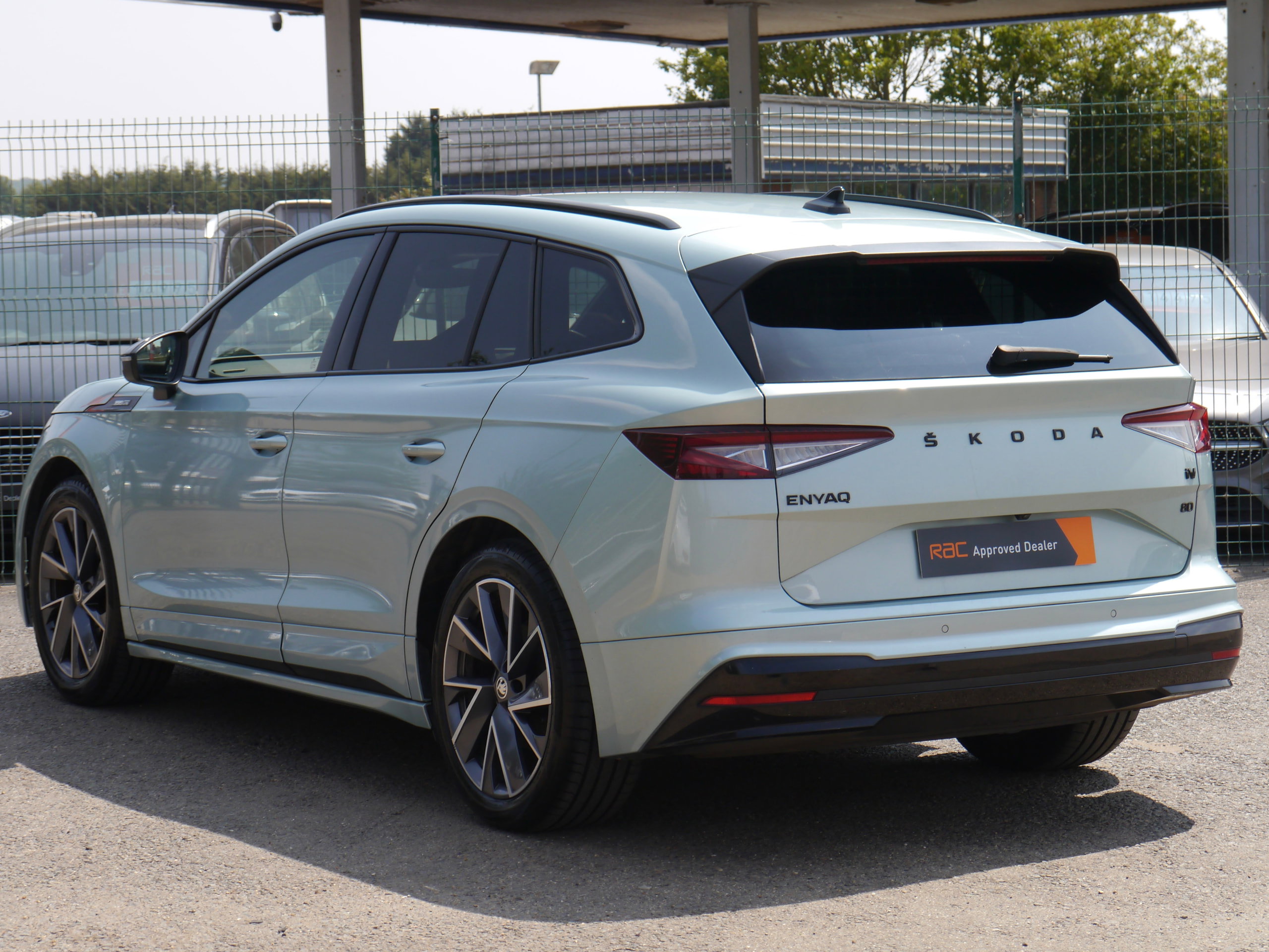 Skoda Enyaq iV 82kWh 80 SportLine SUV 5dr Electric Auto (DC125kW) (204 ps) 5dr Automatic 2026