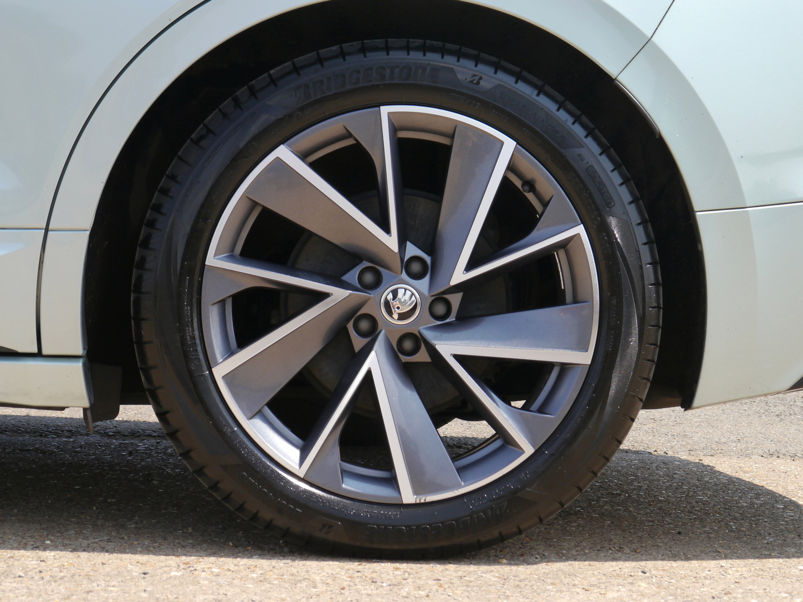 Skoda Enyaq iV 82kWh 80 SportLine SUV 5dr Electric Auto (DC125kW) (204 ps) 5dr Automatic 2026