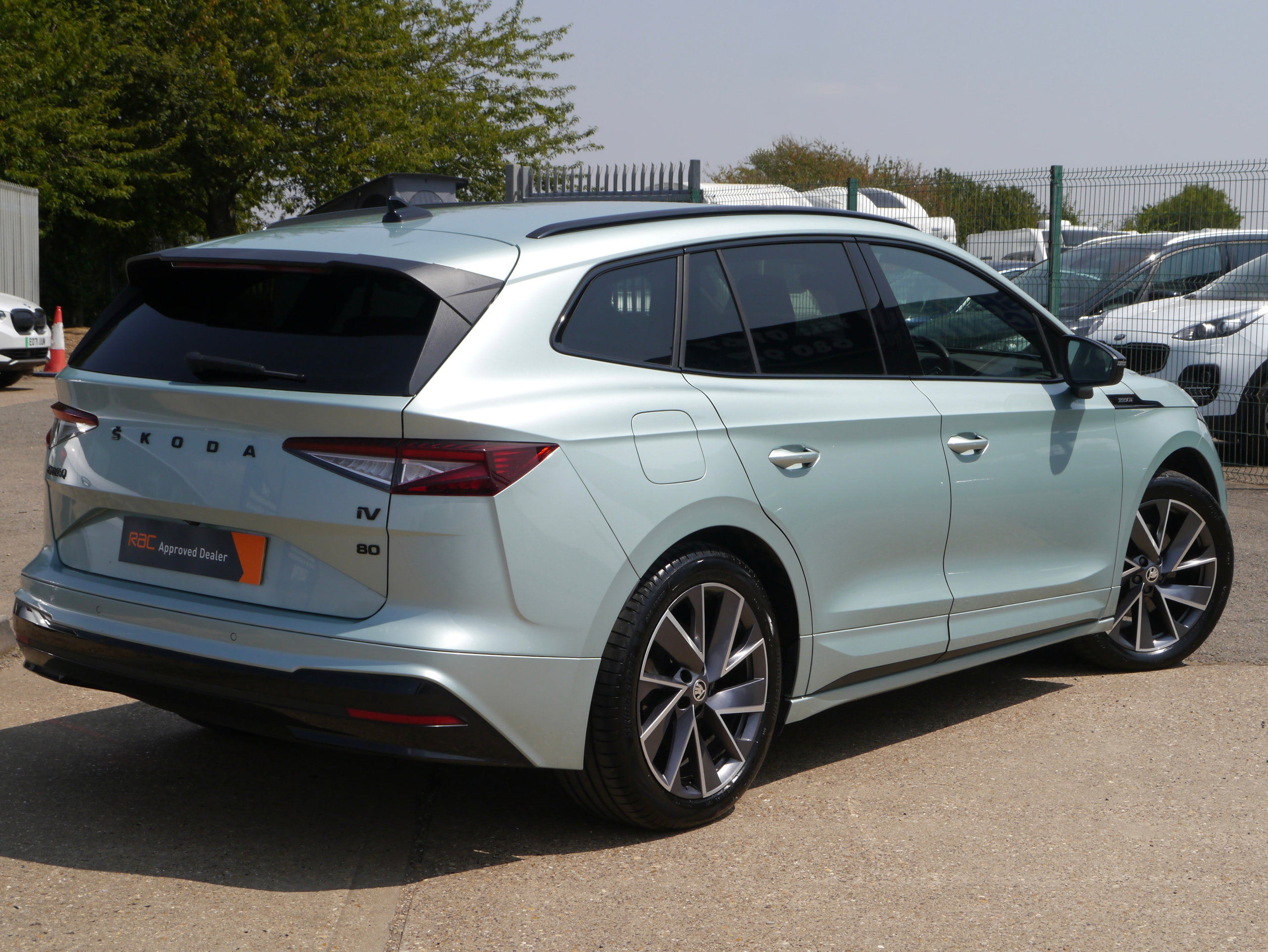 Skoda Enyaq iV 82kWh 80 SportLine SUV 5dr Electric Auto (DC125kW) (204 ps) 5dr Automatic 2026