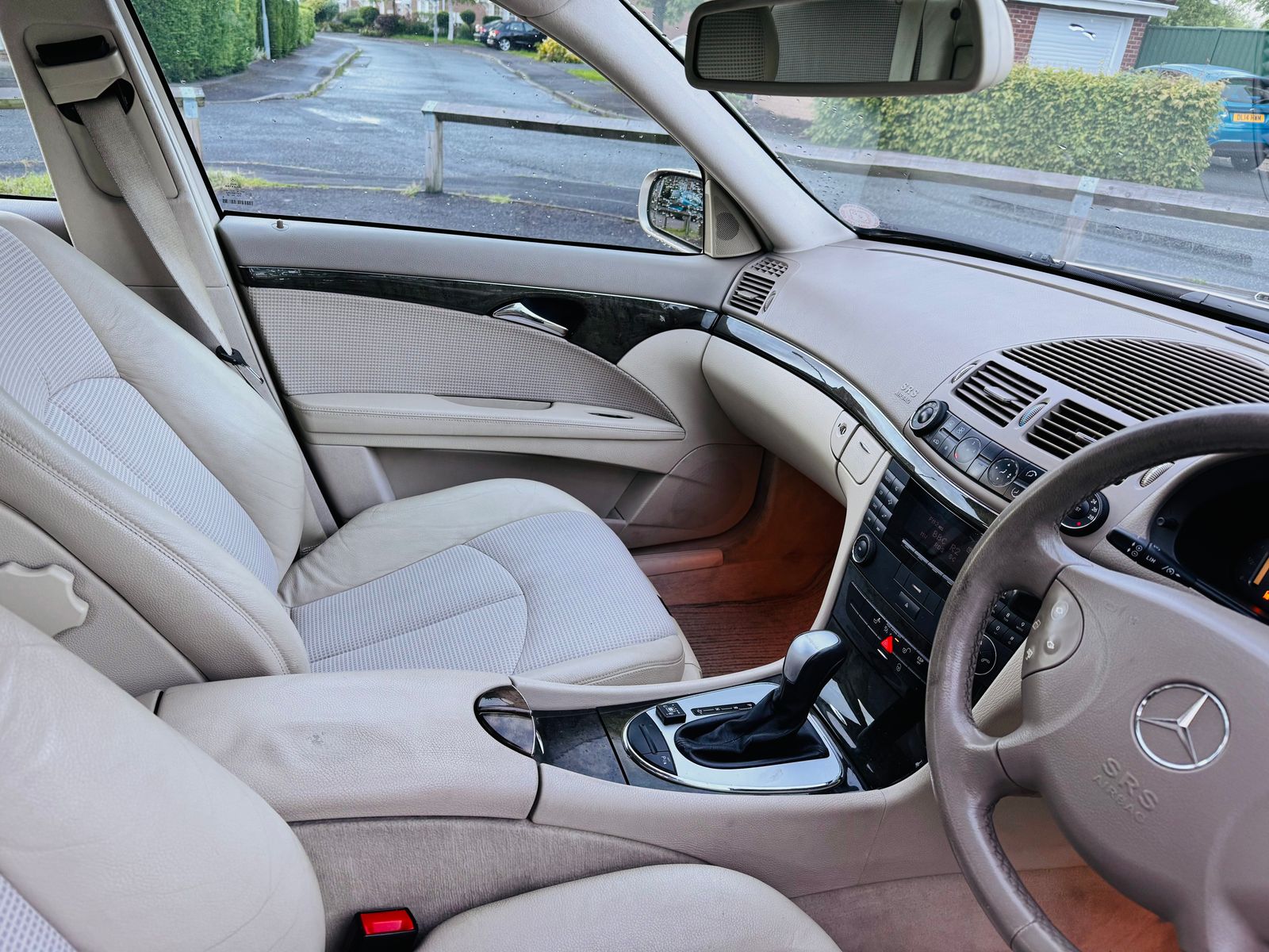 Mercedes-Benz E Class 2.6 E240 Avantgarde Saloon 4dr Petrol Automatic (247 g/km, 177 bhp) 4dr Automatic 2026
