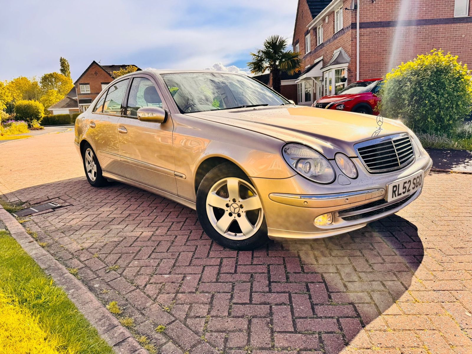 Mercedes-Benz E Class 2.6 E240 Avantgarde Saloon 4dr Petrol Automatic (247 g/km, 177 bhp) 4dr Automatic 2026