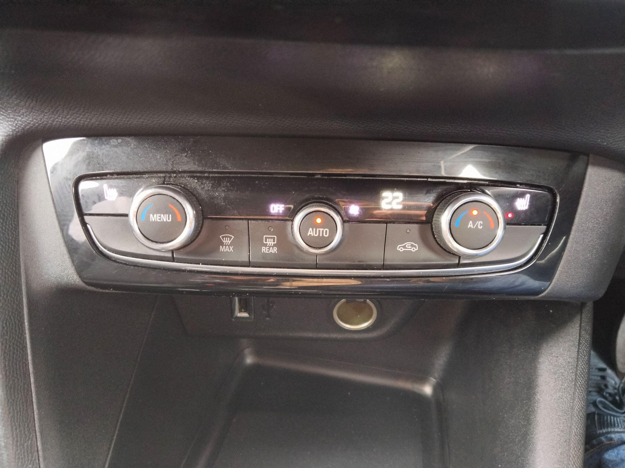 Vauxhall Corsa electric 50kWh Elite Nav Auto 5dr (7.4Kw Charger) 5dr Automatic 2026