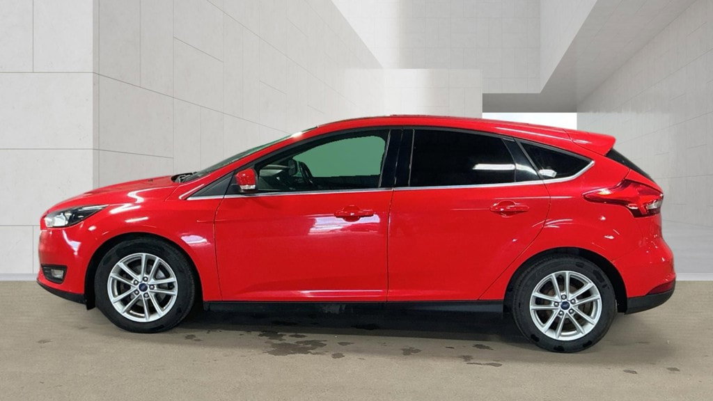 Ford Focus 1.0T EcoBoost Zetec Hatchback 5dr Petrol Manual Euro 6 (s/s) (100 ps) 5dr Manual 2026