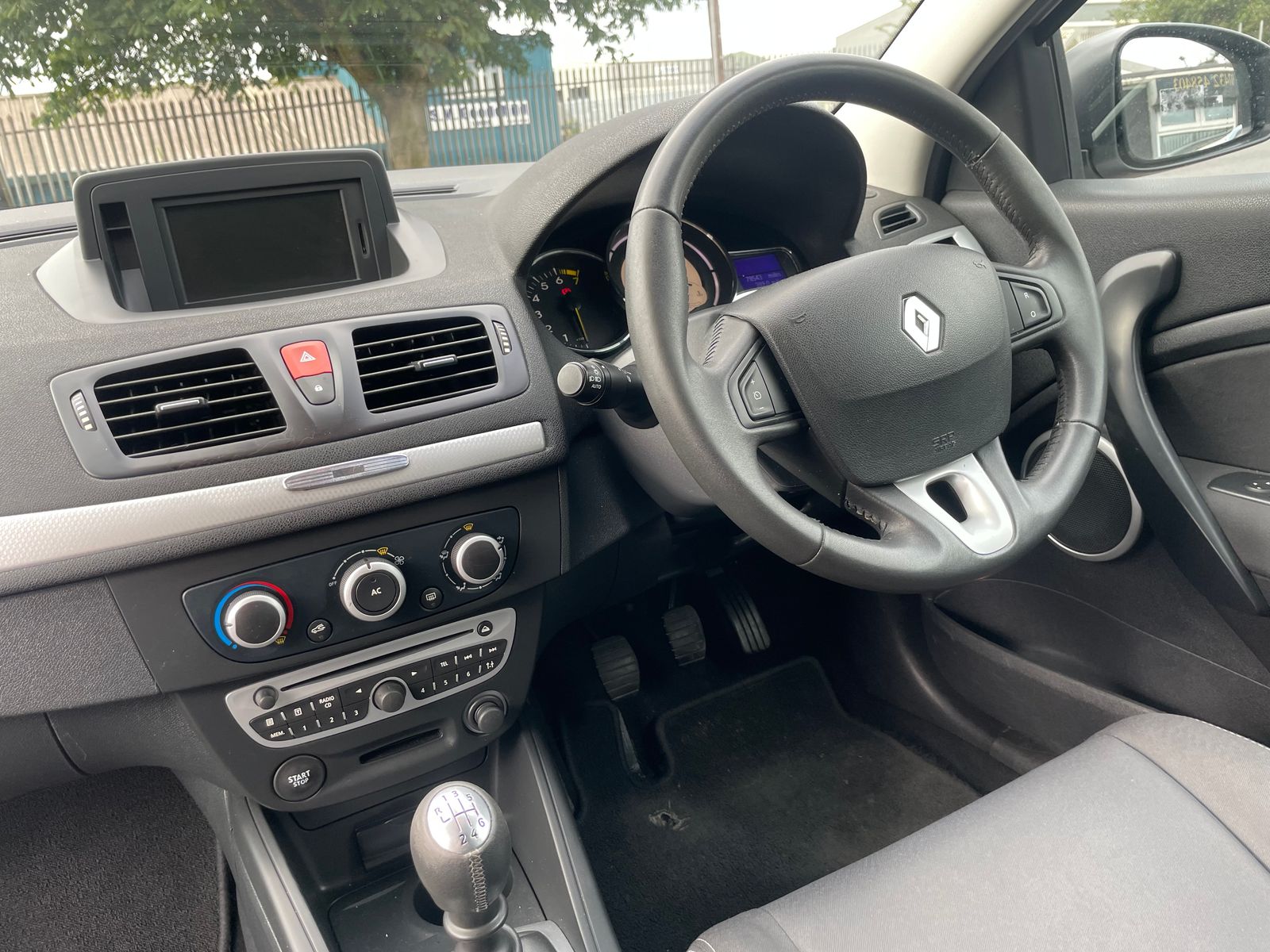 Renault Megane 1.6 16V Dynamique TomTom Coupe 3dr Petrol Manual Euro 5 (110 ps) 3dr Manual 2026