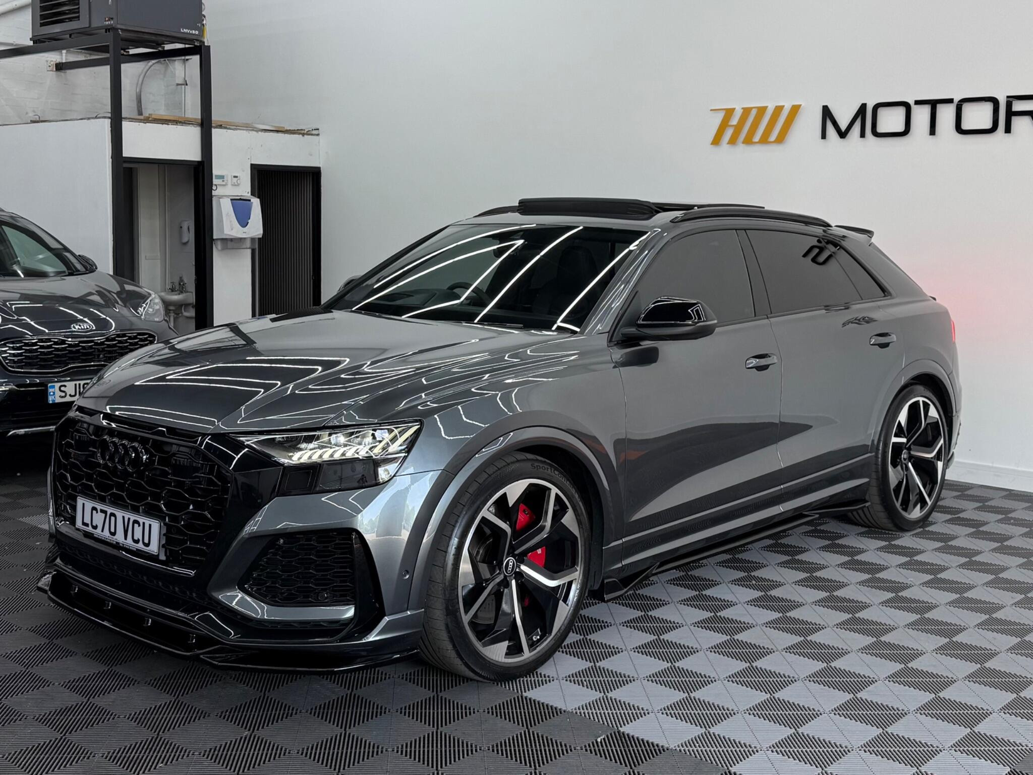 Audi Rsq8 4.0 TFSI V8 Vorsprung Tiptronic quattro Euro 6 (s/s) 5dr 5dr Automatic 2026