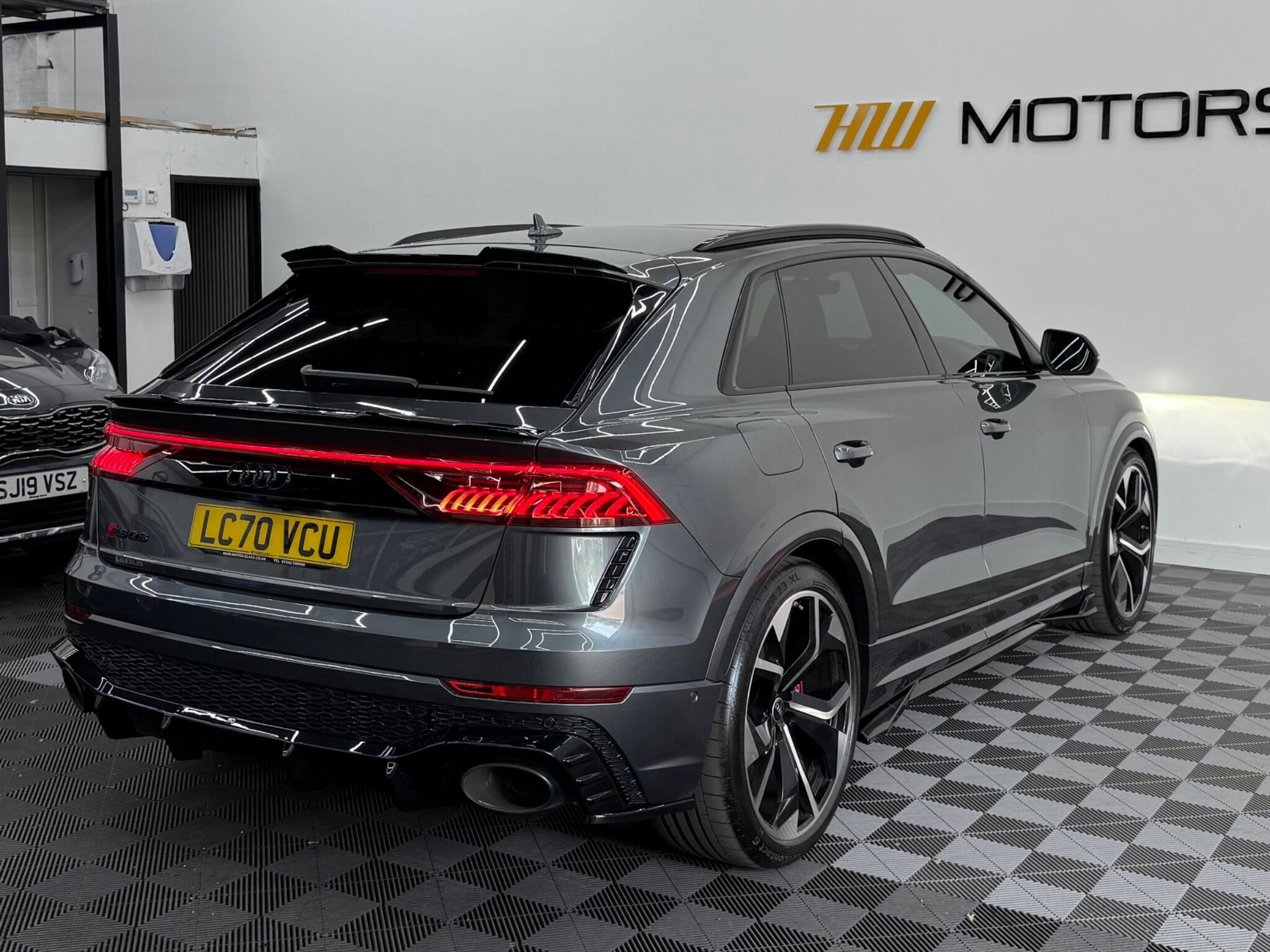 Audi Rsq8 4.0 TFSI V8 Vorsprung Tiptronic quattro Euro 6 (s/s) 5dr 5dr Automatic 2026