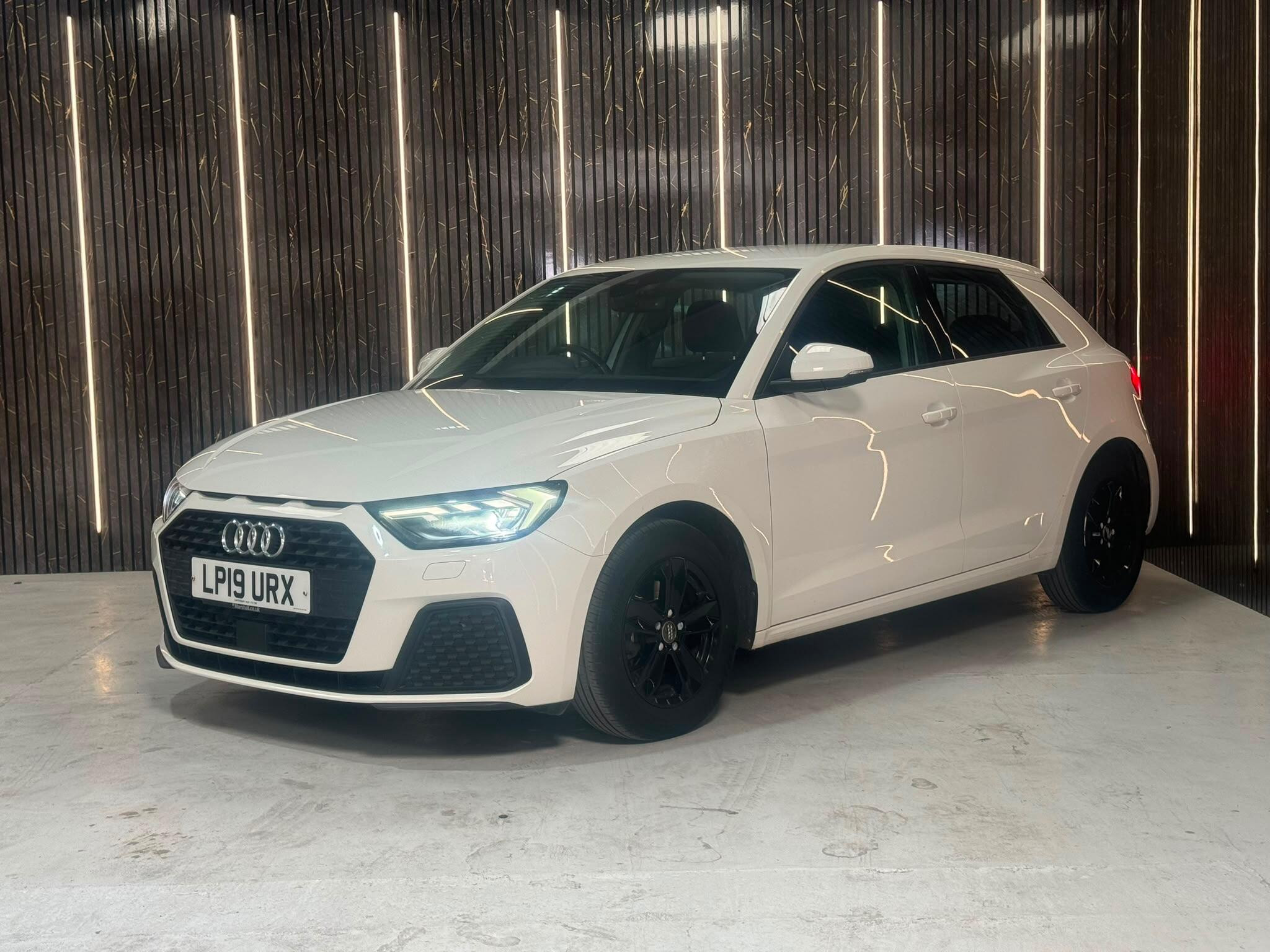 Audi A1 1.0 TFSI 30 SE Sportback Euro 6 (s/s) 5dr 5dr Manual 2026