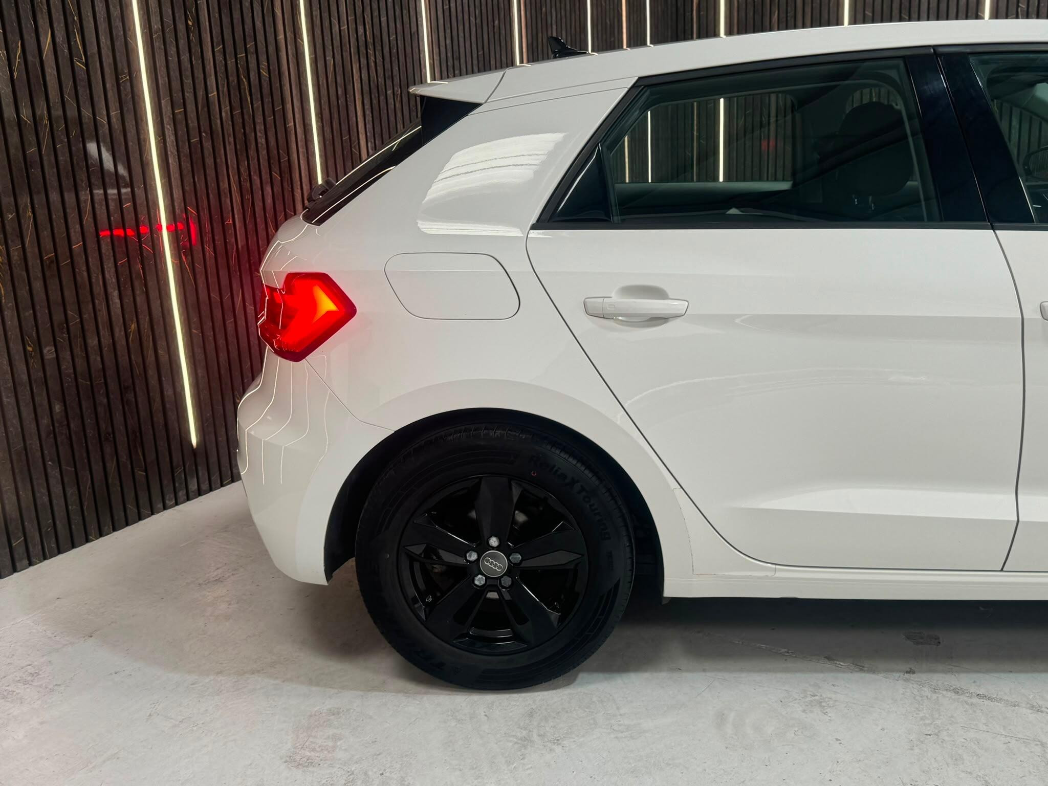 Audi A1 1.0 TFSI 30 SE Sportback Euro 6 (s/s) 5dr 5dr Manual 2026