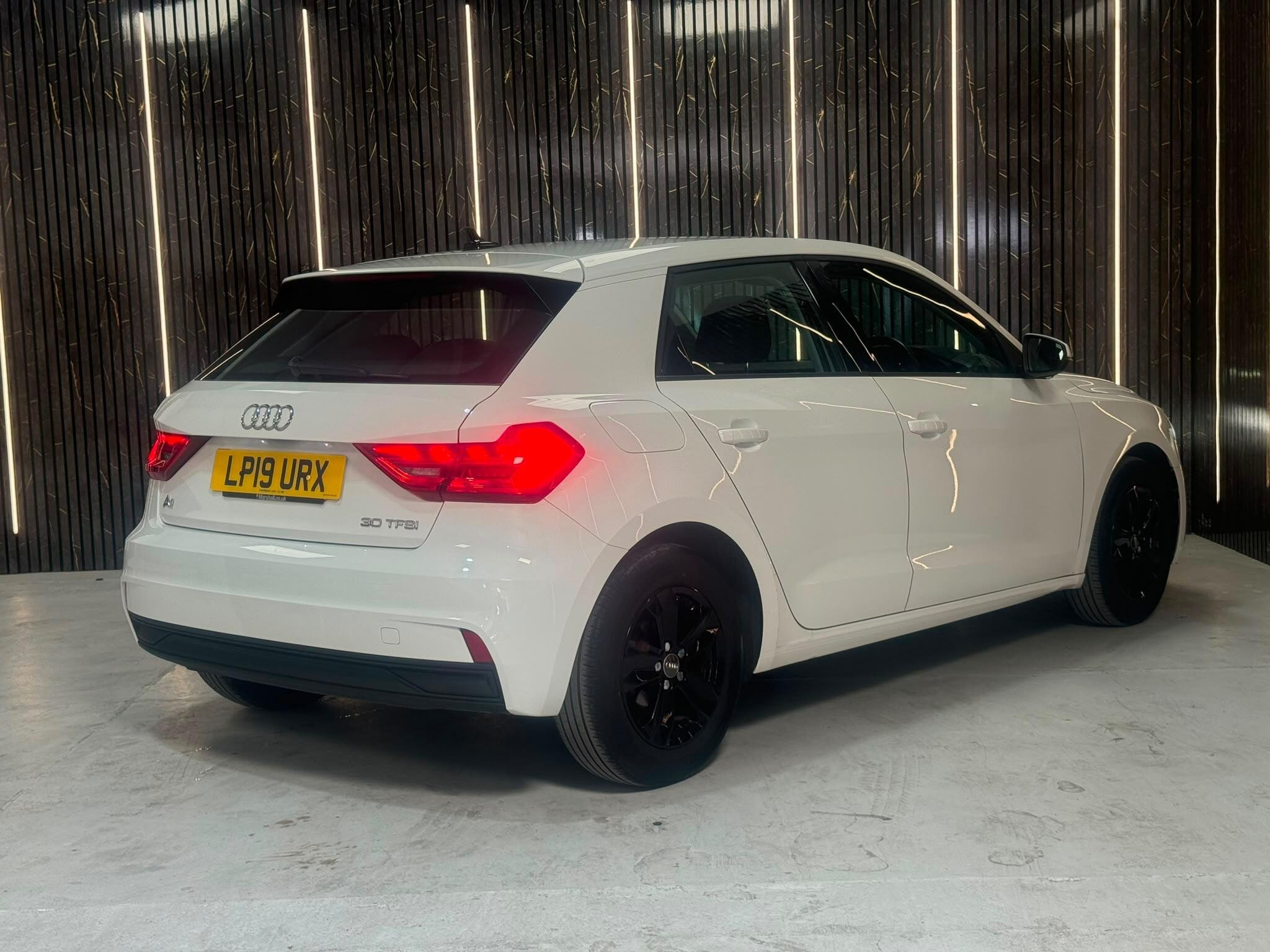 Audi A1 1.0 TFSI 30 SE Sportback Euro 6 (s/s) 5dr 5dr Manual 2026