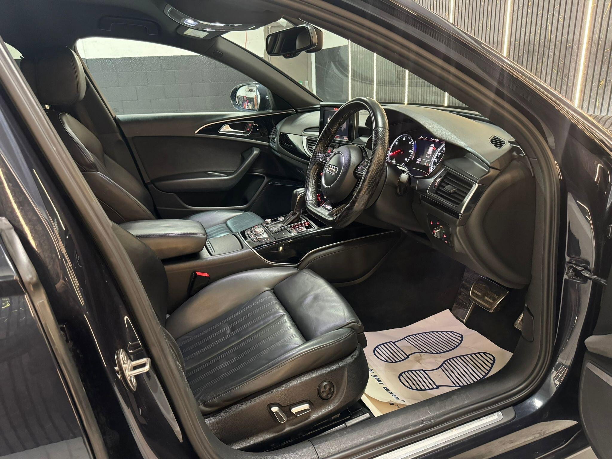 Audi A6 Avant 2.0 TDI ultra Black Edition S Tronic Euro 6 (s/s) 5dr 5dr Automatic 2026
