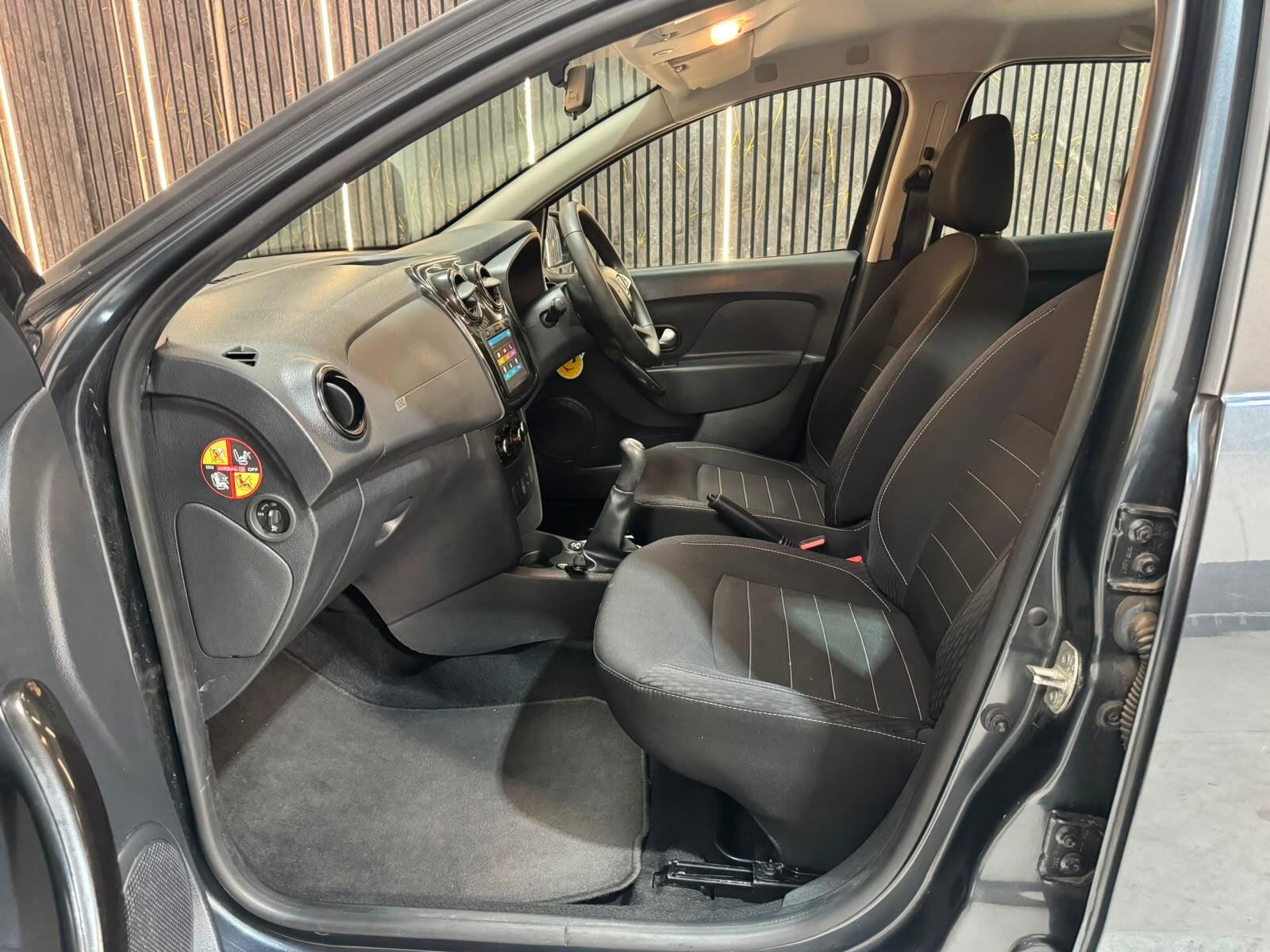 Dacia Sandero 1.0 TCe Comfort Euro 6 (s/s) 5dr 5dr Manual 2026