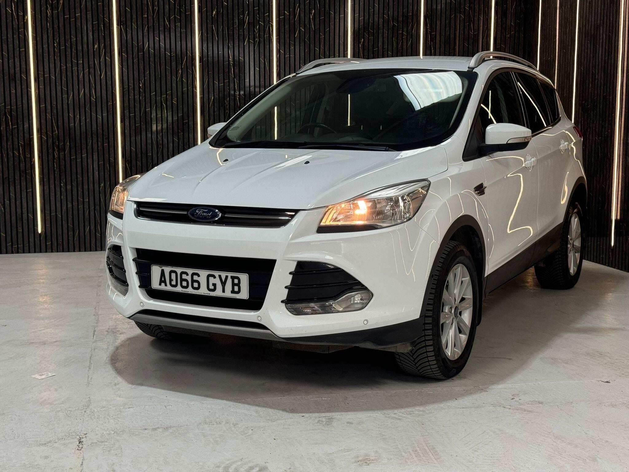 Ford Kuga 2.0 TDCi Titanium Powershift AWD Euro 6 (s/s) 5dr 5dr Automatic 2026