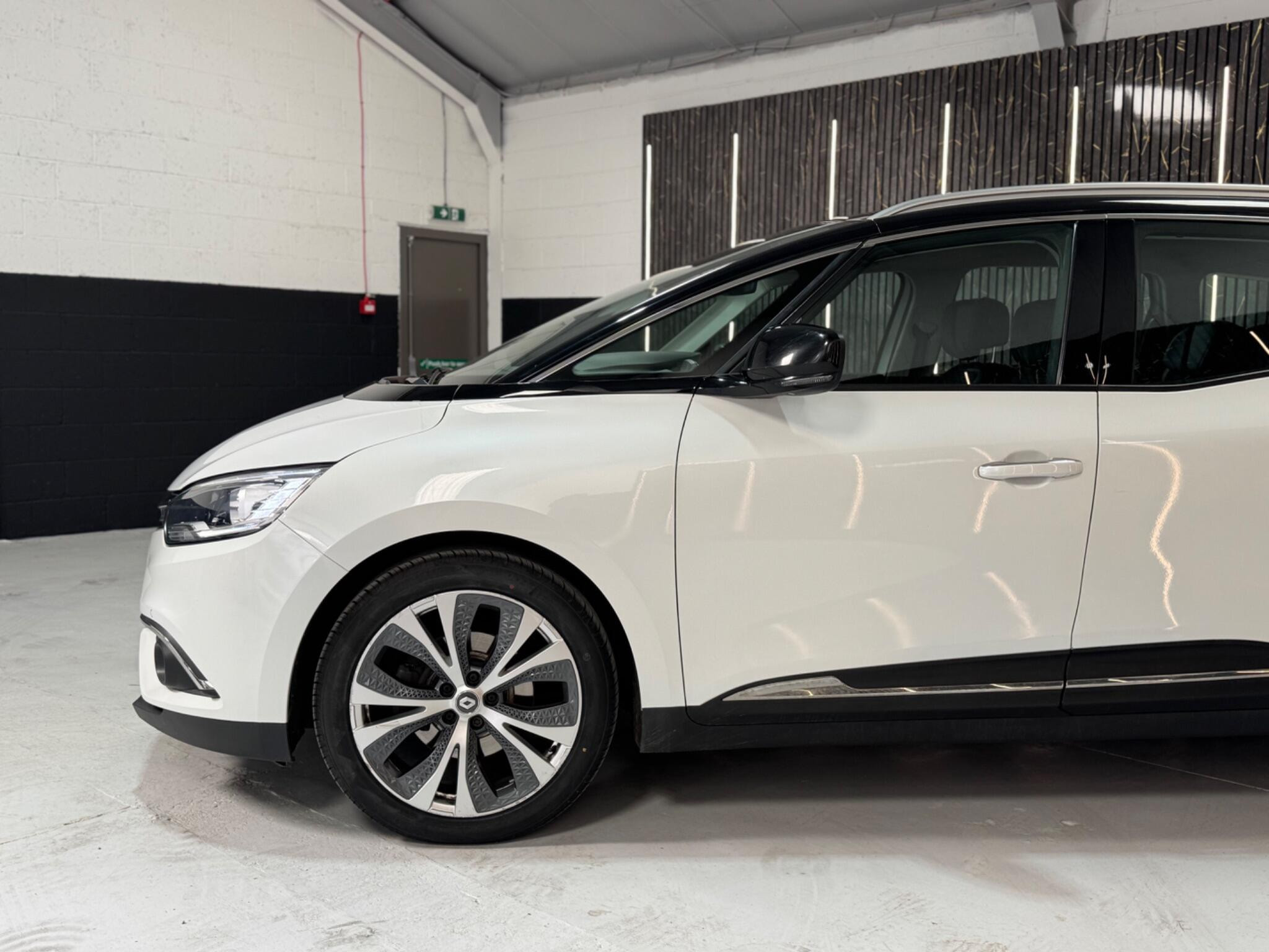 Renault Grand Scenic 1.5 dCi Dynamique Nav Euro 6 (s/s) 5dr 5dr Manual 2026
