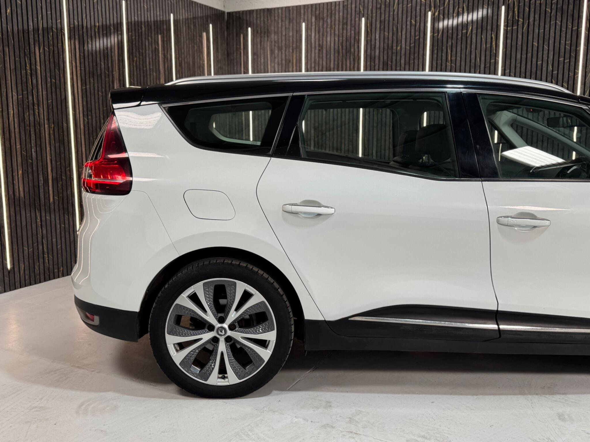 Renault Grand Scenic 1.5 dCi Dynamique Nav Euro 6 (s/s) 5dr 5dr Manual 2026