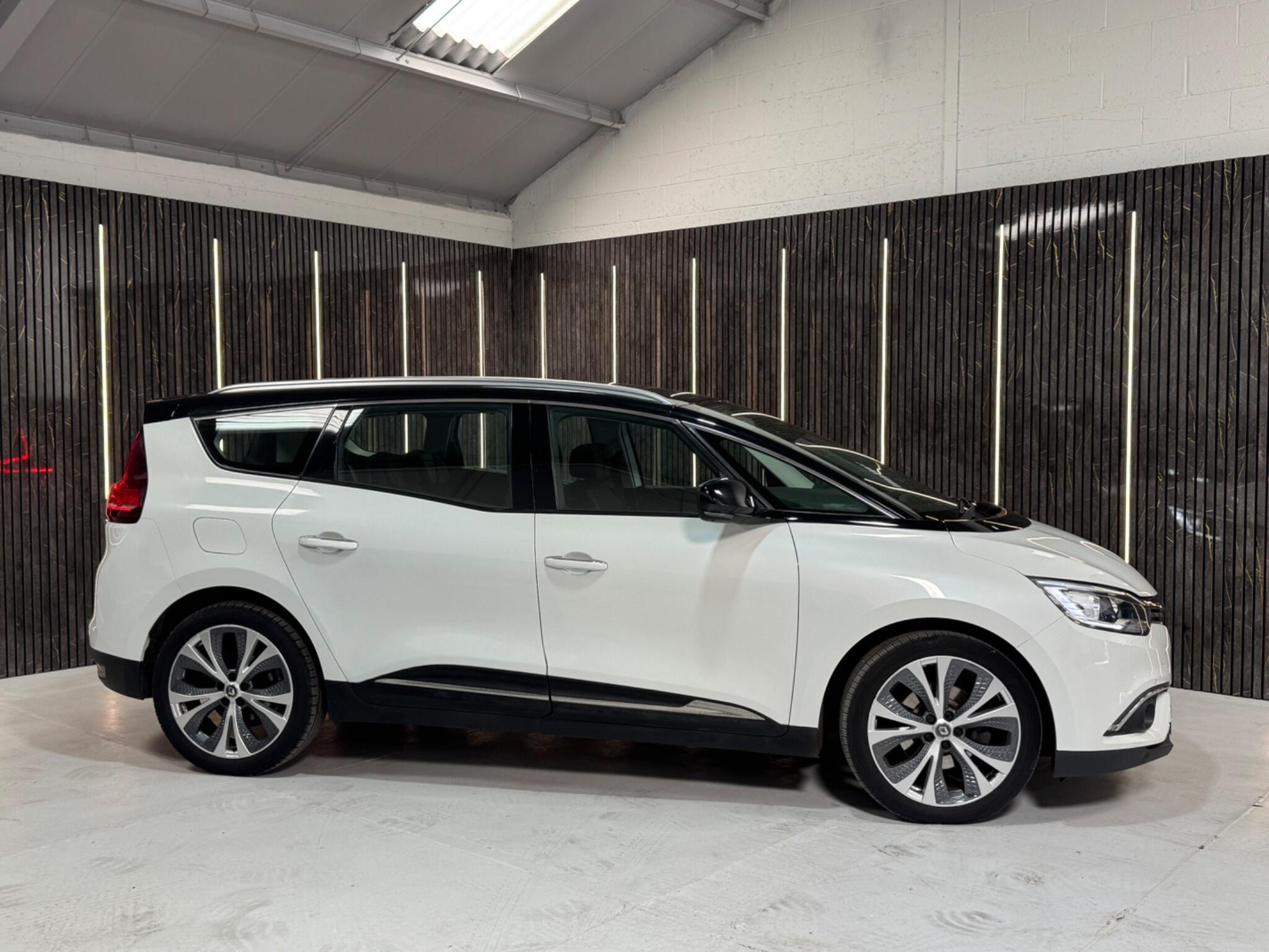 Renault Grand Scenic 1.5 dCi Dynamique Nav Euro 6 (s/s) 5dr 5dr Manual 2026